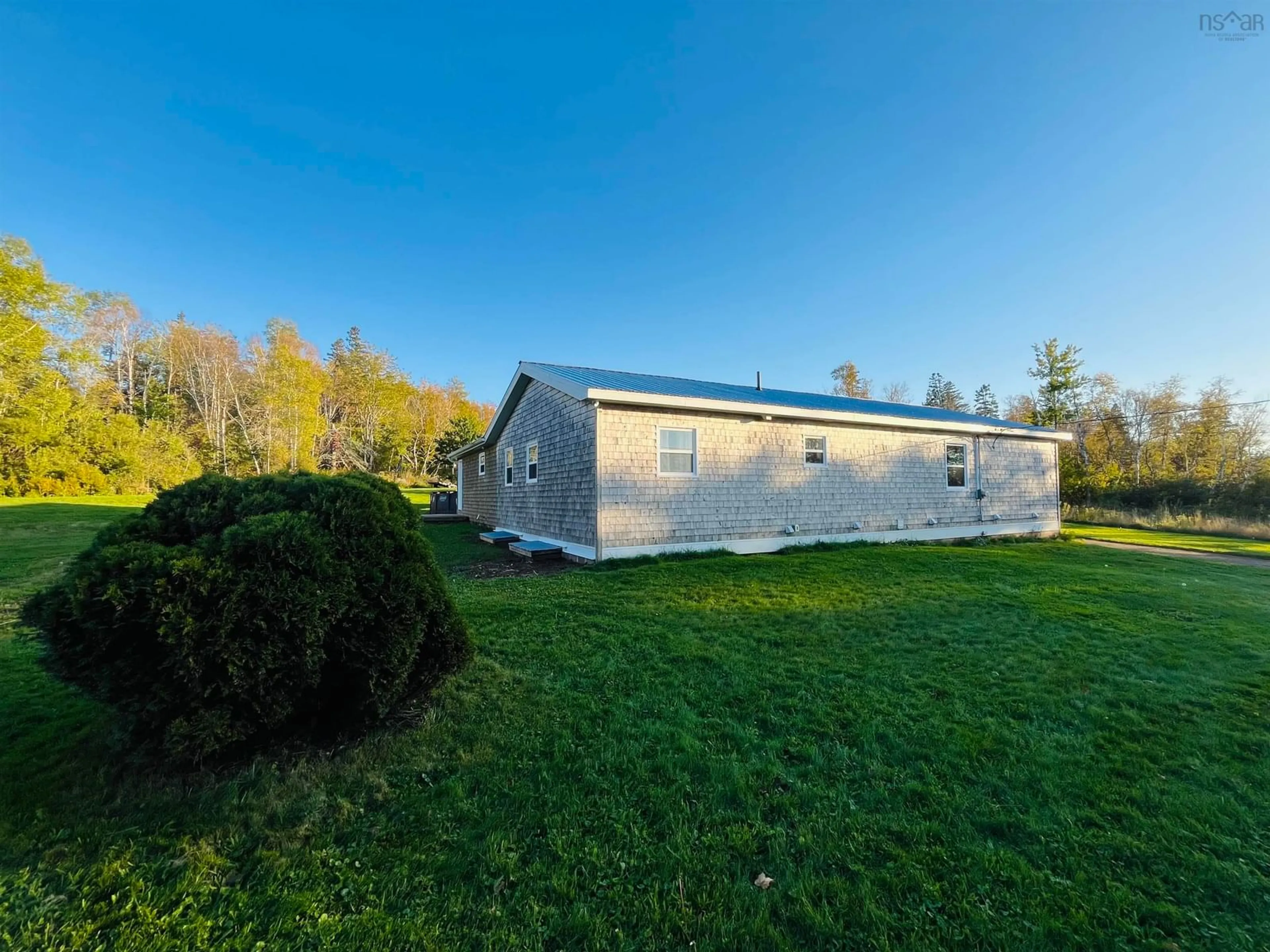 A pic from outside/outdoor area/front of a property/back of a property/a pic from drone, building for 4000 366 Hwy, Tidnish Cross Roads Nova Scotia B4H 3X9