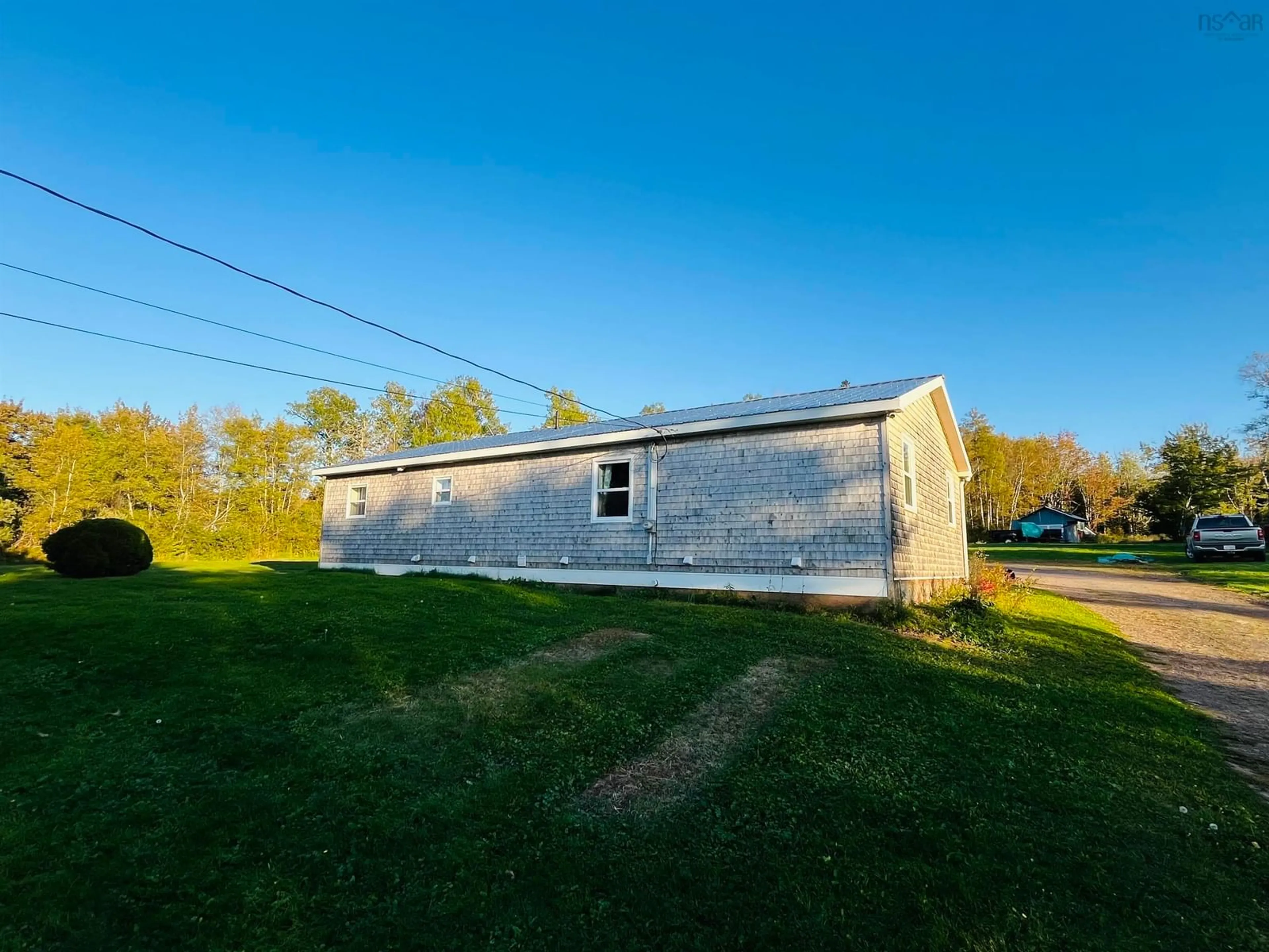 Shed for 4000 366 Hwy, Tidnish Cross Roads Nova Scotia B4H 3X9