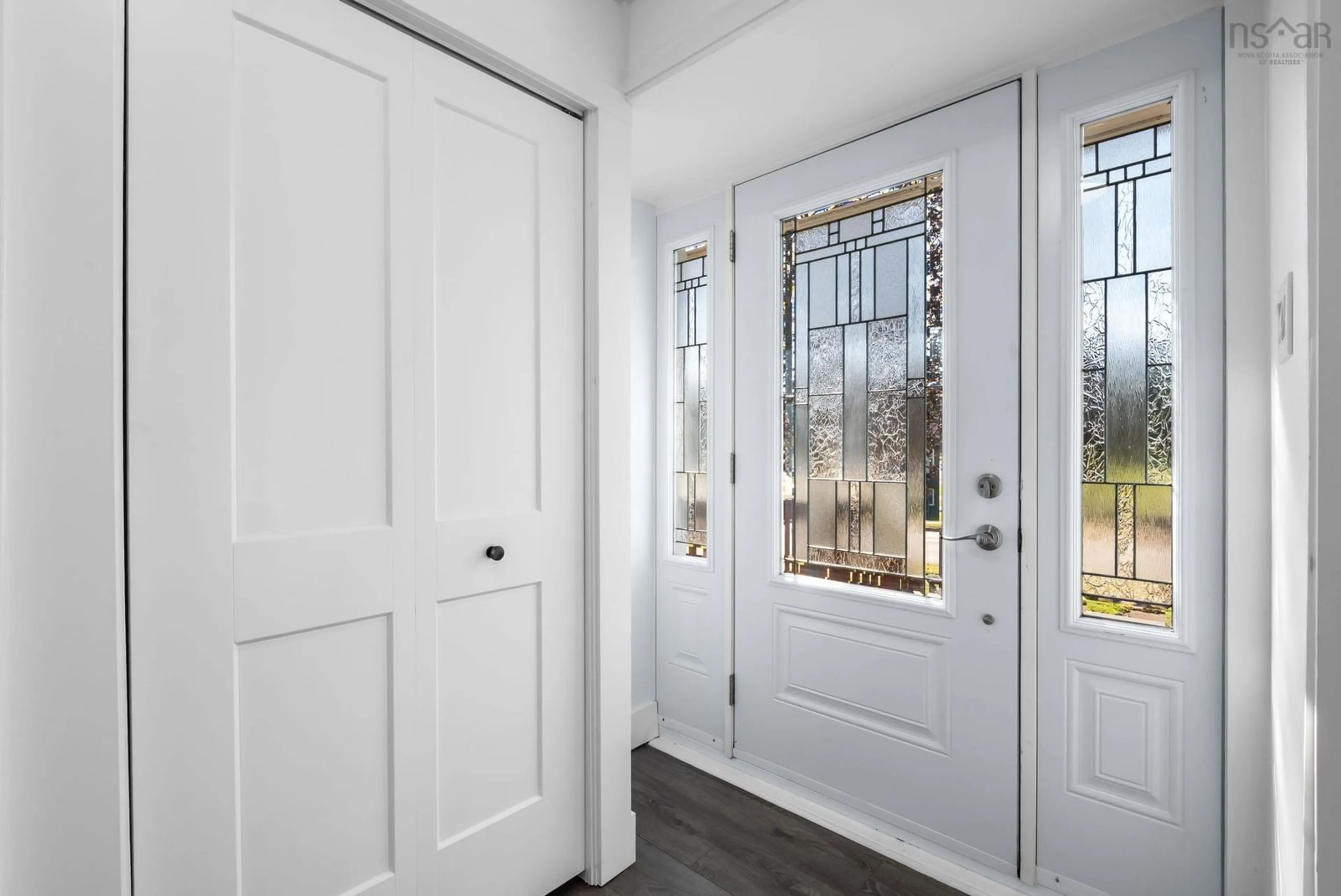 Indoor entryway for 149 Glenwood Dr, Truro Nova Scotia B2N 1P5