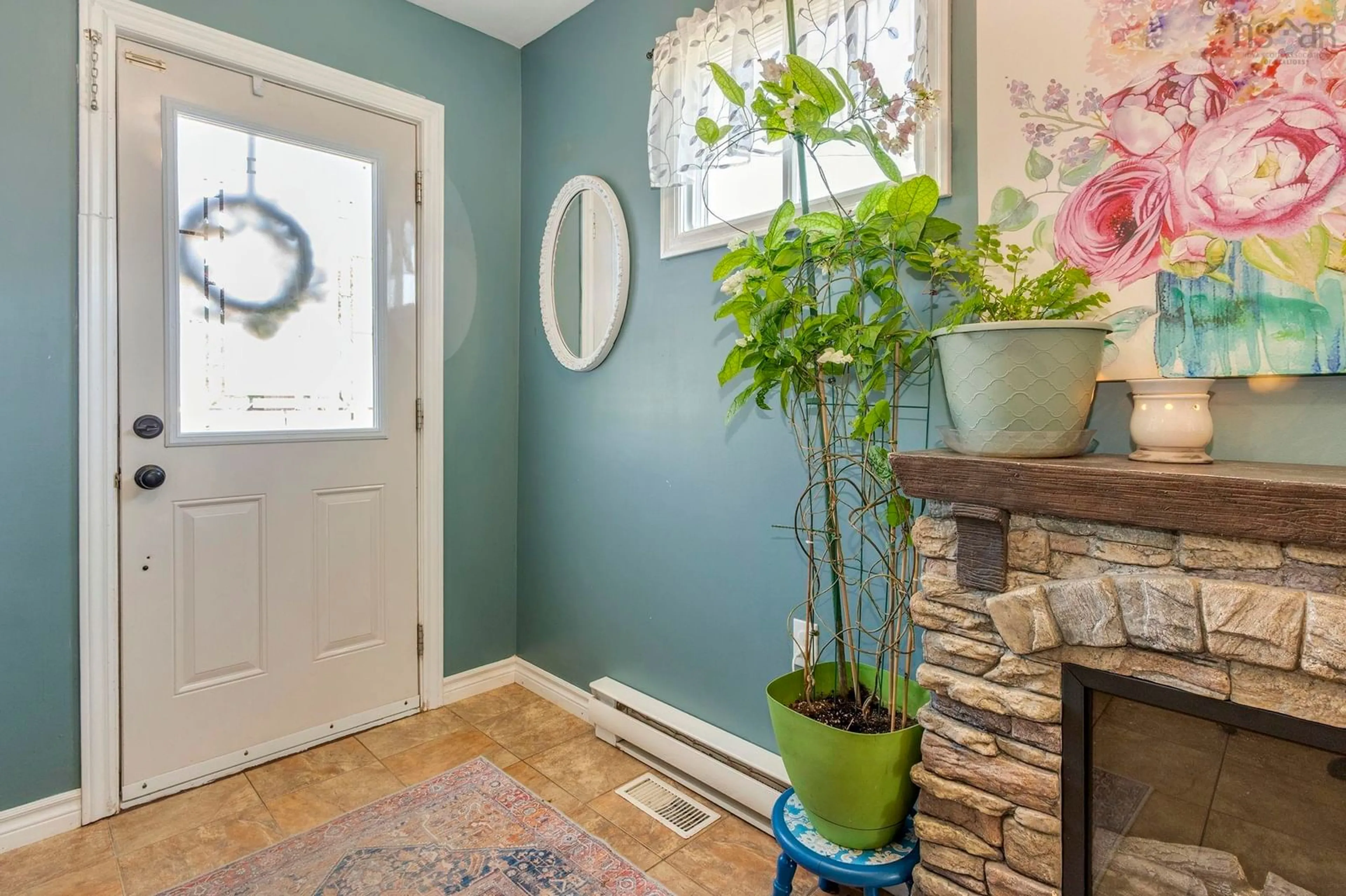 Indoor entryway for 400 Pictou Rd, Bible Hill Nova Scotia B2N 2T7
