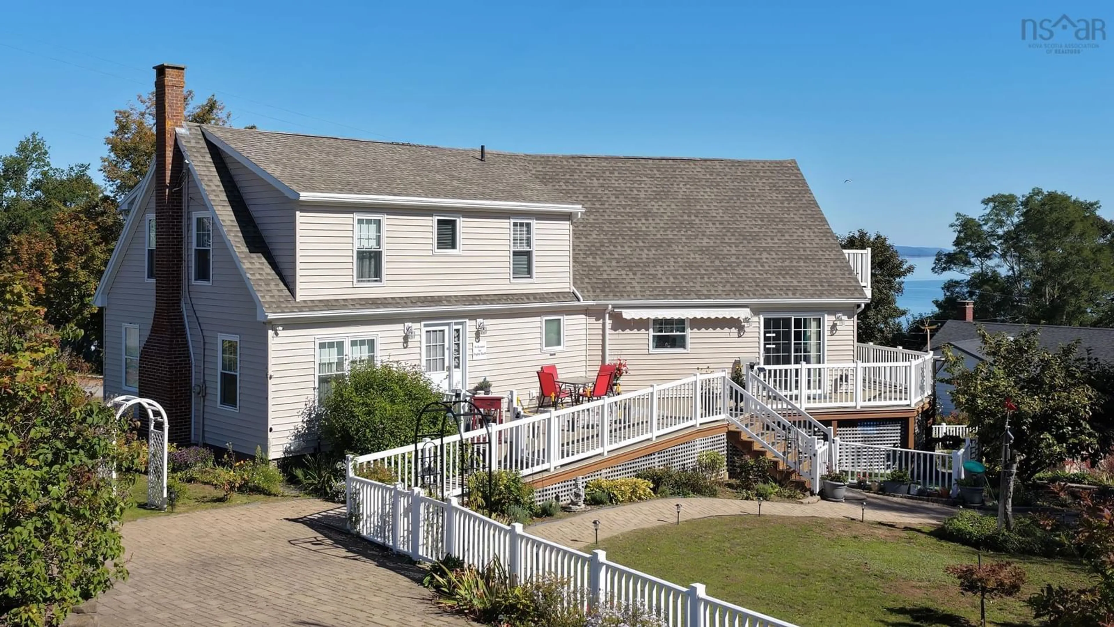 Unknown for 39 Sydney St, Digby Nova Scotia B0V 1A0