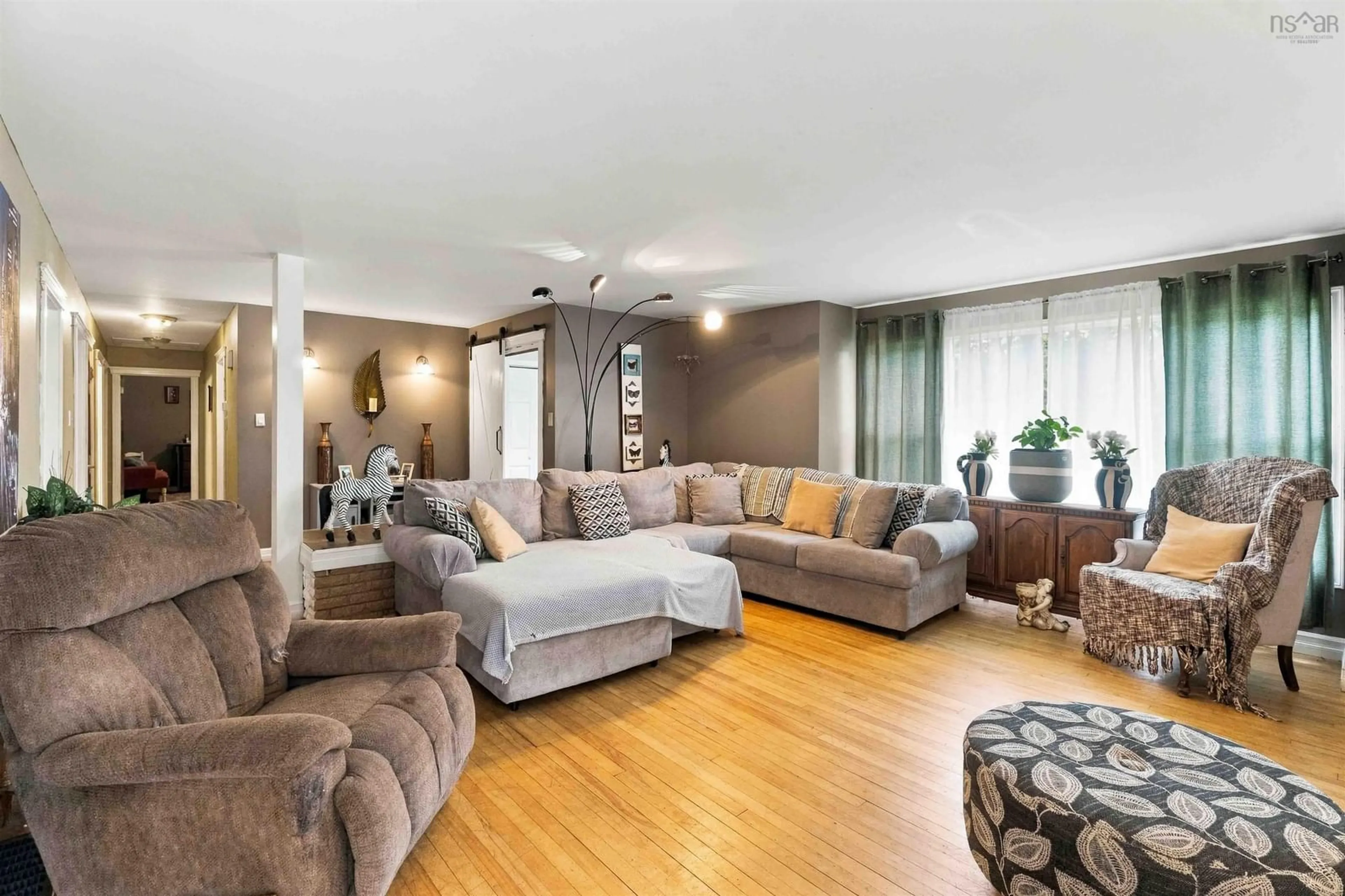 Living room with furniture, unknown for 27 James St, Kentville Nova Scotia B4N 2A1