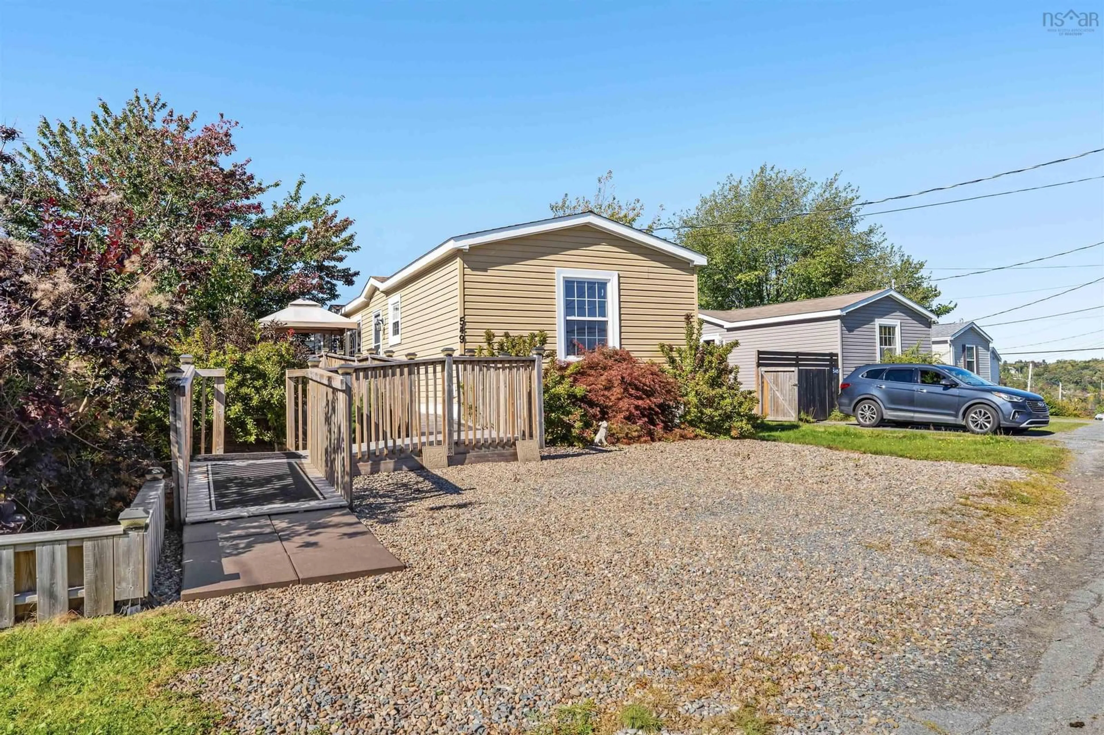 A pic from outside/outdoor area/front of a property/back of a property/a pic from drone, street for 549 Thorn Ave, Beaver Bank Nova Scotia B4E 1P8