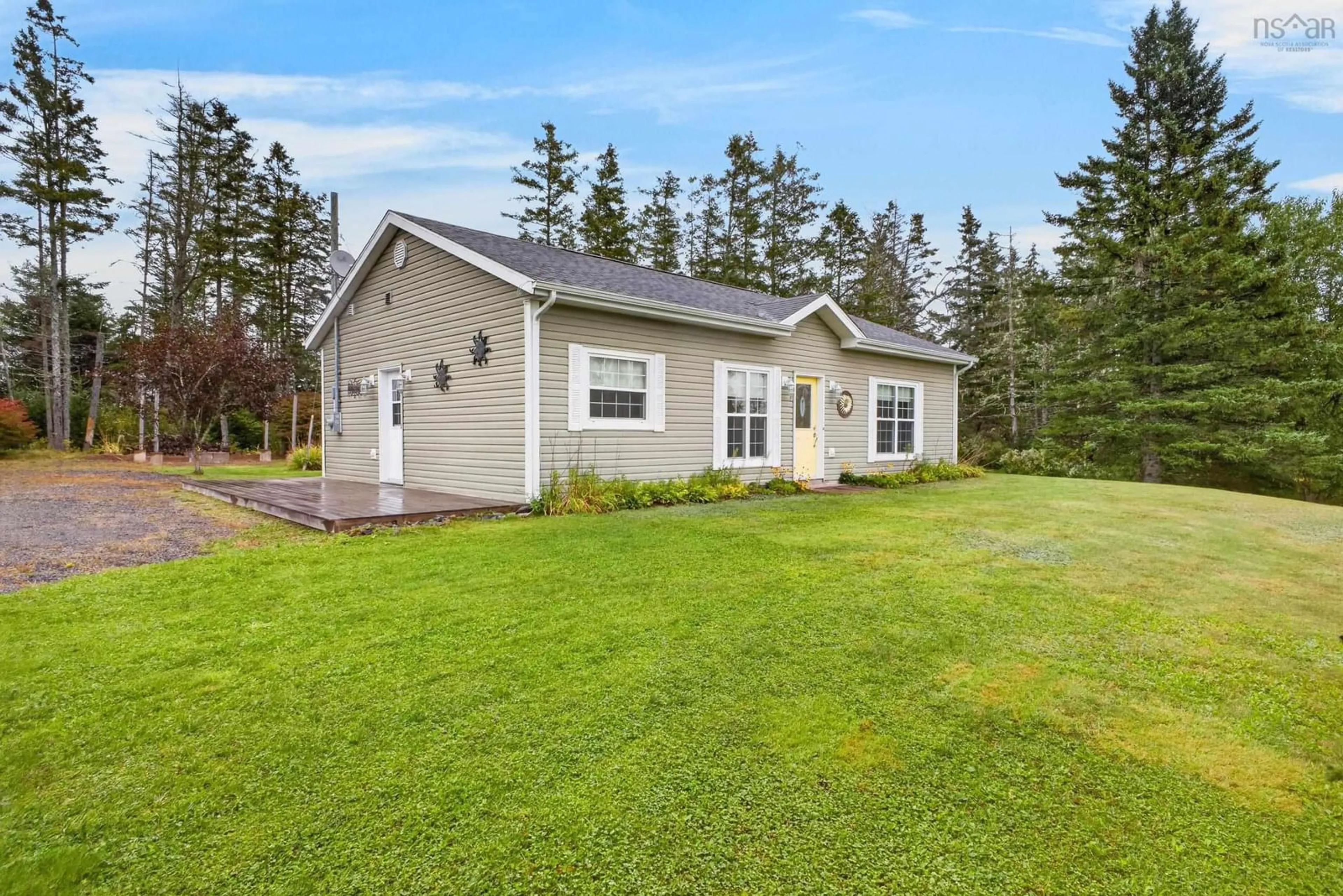 Home with vinyl exterior material, unknown for 26 Amanda Drive Dr, Belmont Nova Scotia B0M 1G0