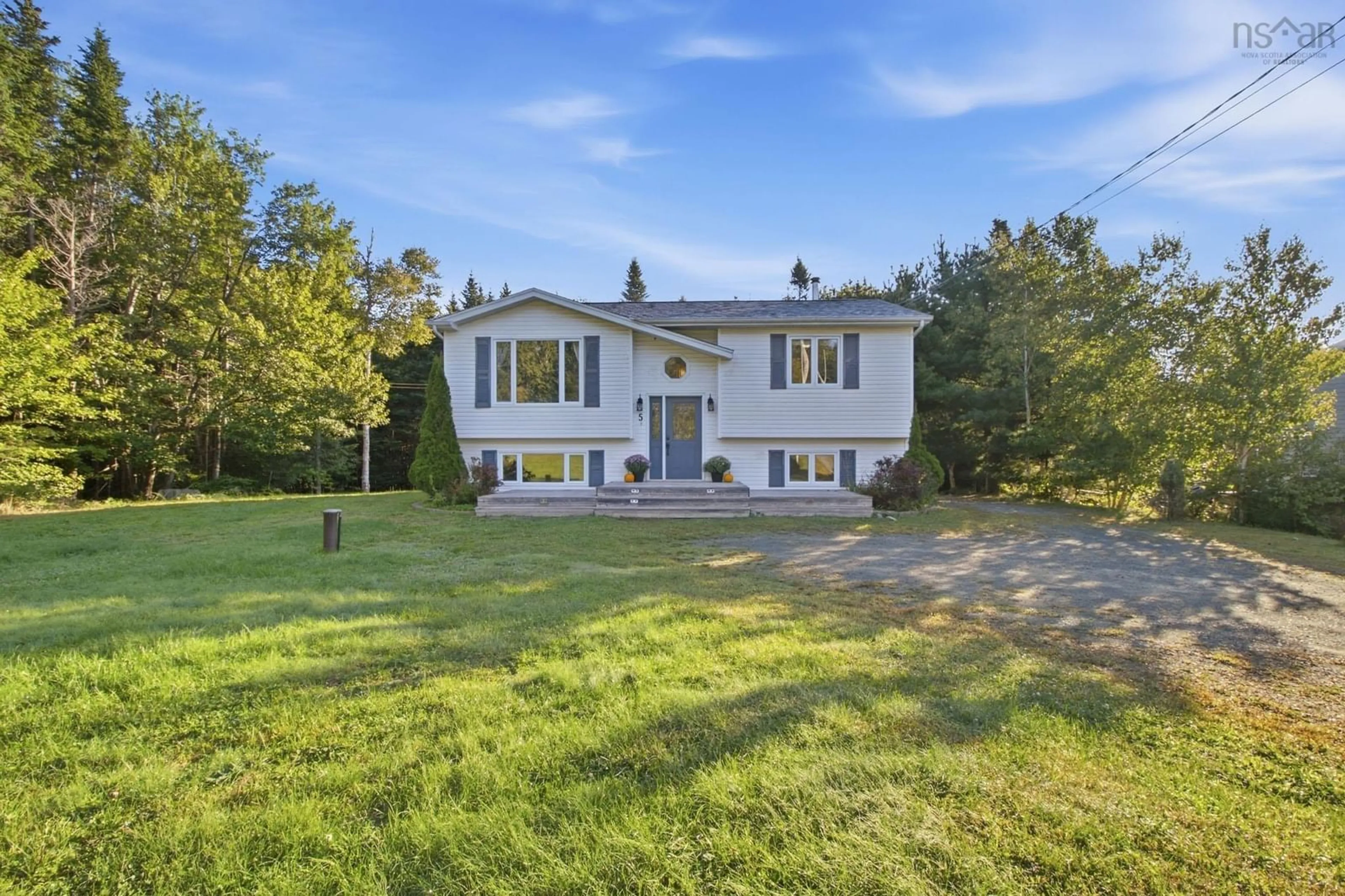 A pic from outside/outdoor area/front of a property/back of a property/a pic from drone, unknown for 5 Osprey Way, Lawrencetown Nova Scotia B2Z 1L9