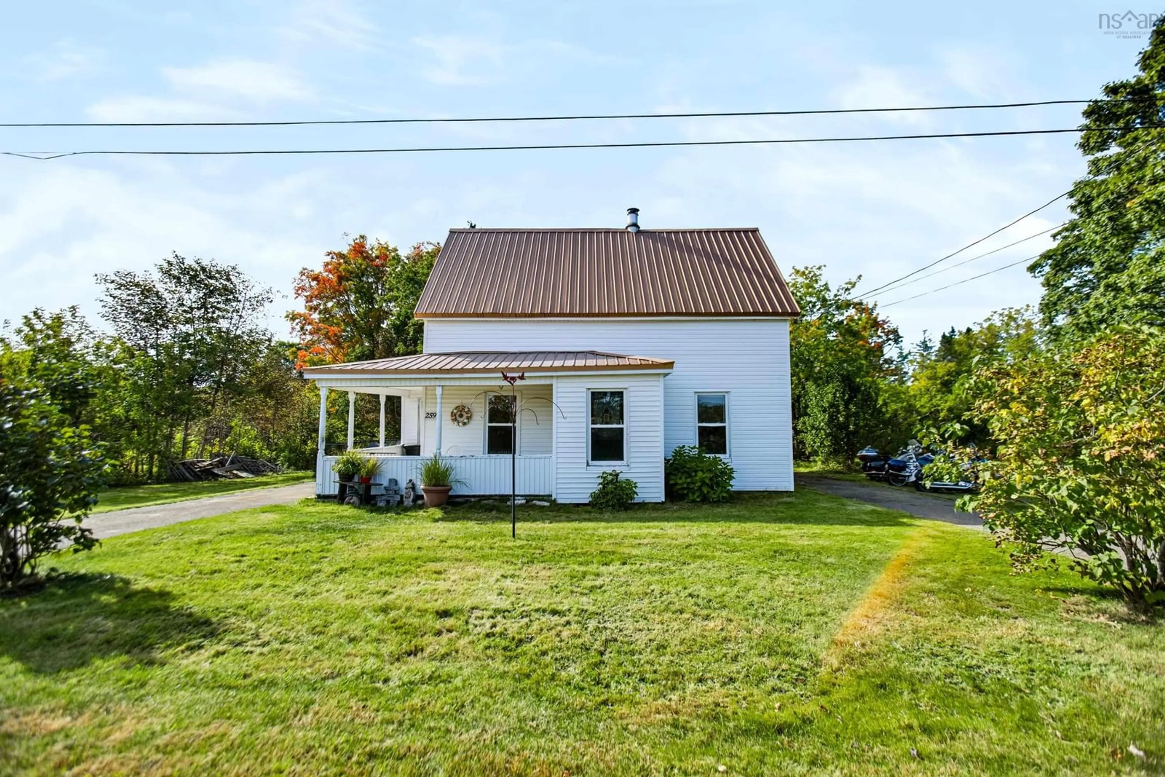 A pic from outside/outdoor area/front of a property/back of a property/a pic from drone, street for 2599 Barronsfield Rd, River Hebert Nova Scotia B0M 1G0