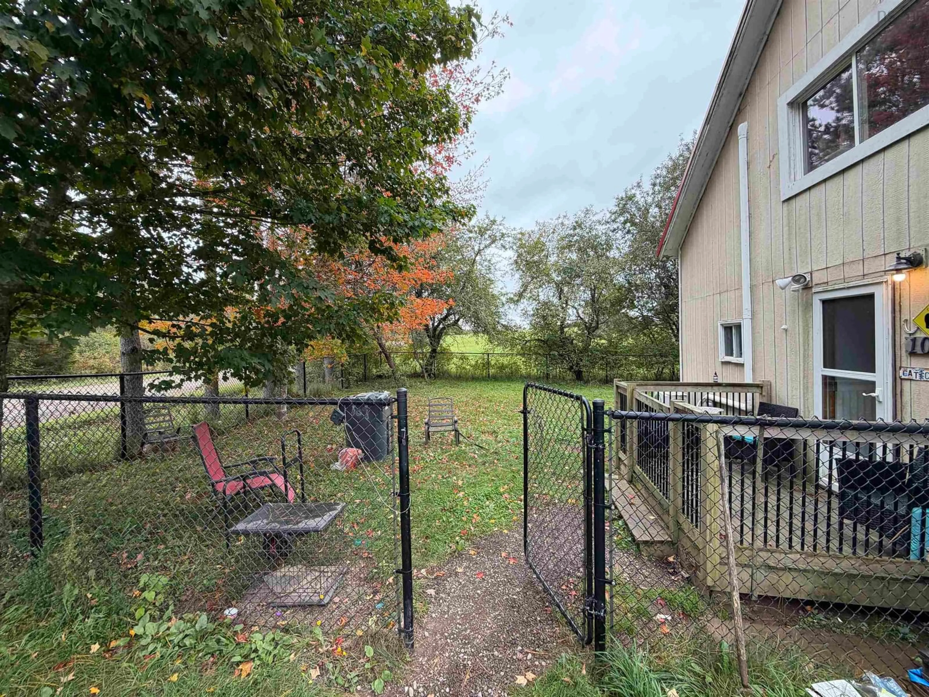 A pic from outside/outdoor area/front of a property/back of a property/a pic from drone, unknown for 107 Upper Pembroke Rd, Pembroke Nova Scotia B0N 2P0