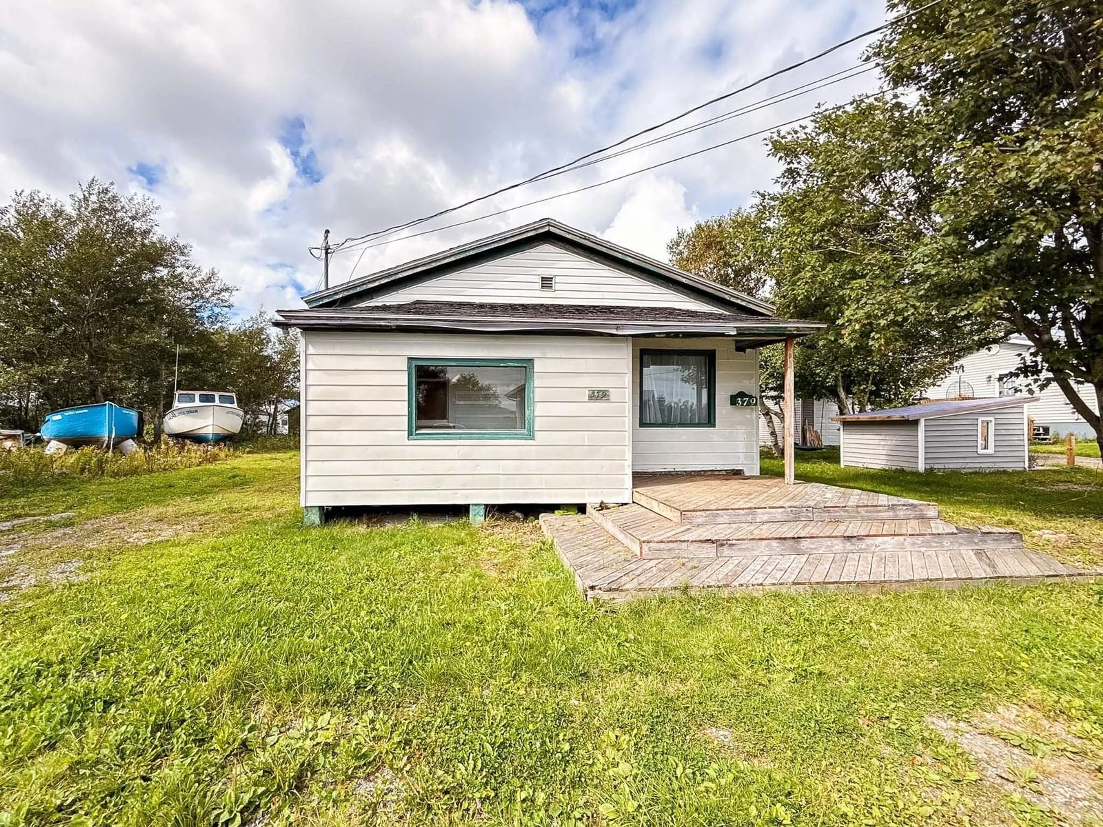Home with vinyl exterior material, street for 379 Ripley St, New Waterford Nova Scotia B1H 2Z7