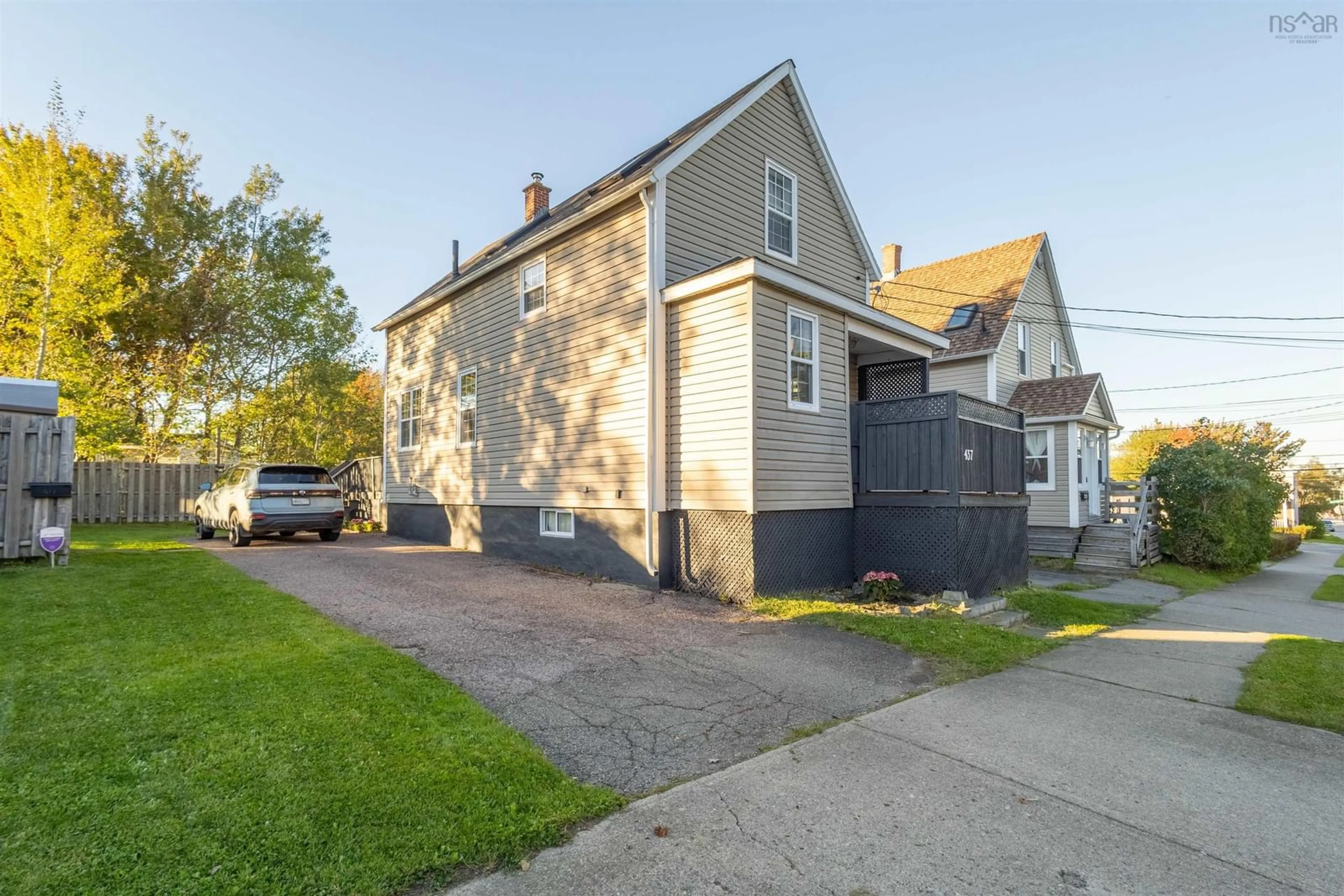 A pic from outside/outdoor area/front of a property/back of a property/a pic from drone, street for 437 St Peters Rd, Sydney Nova Scotia B1R 4R7
