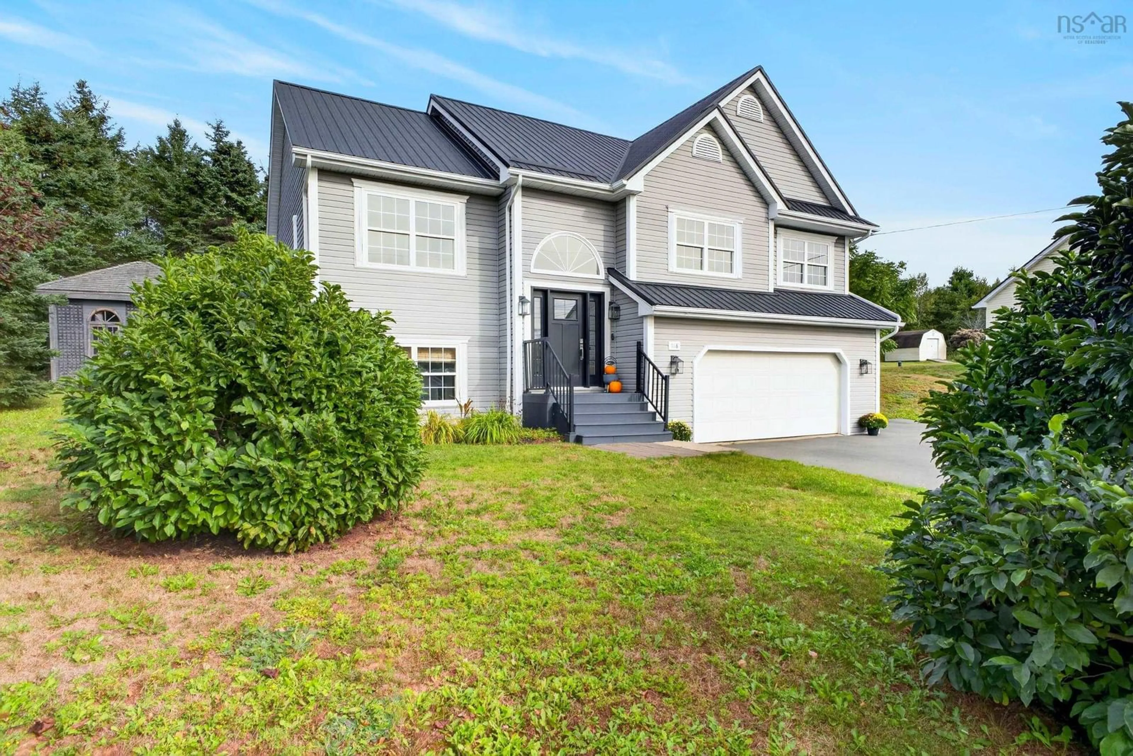 Home with vinyl exterior material, street for 118 Edgehill Dr, Valley Nova Scotia B6L 3K3