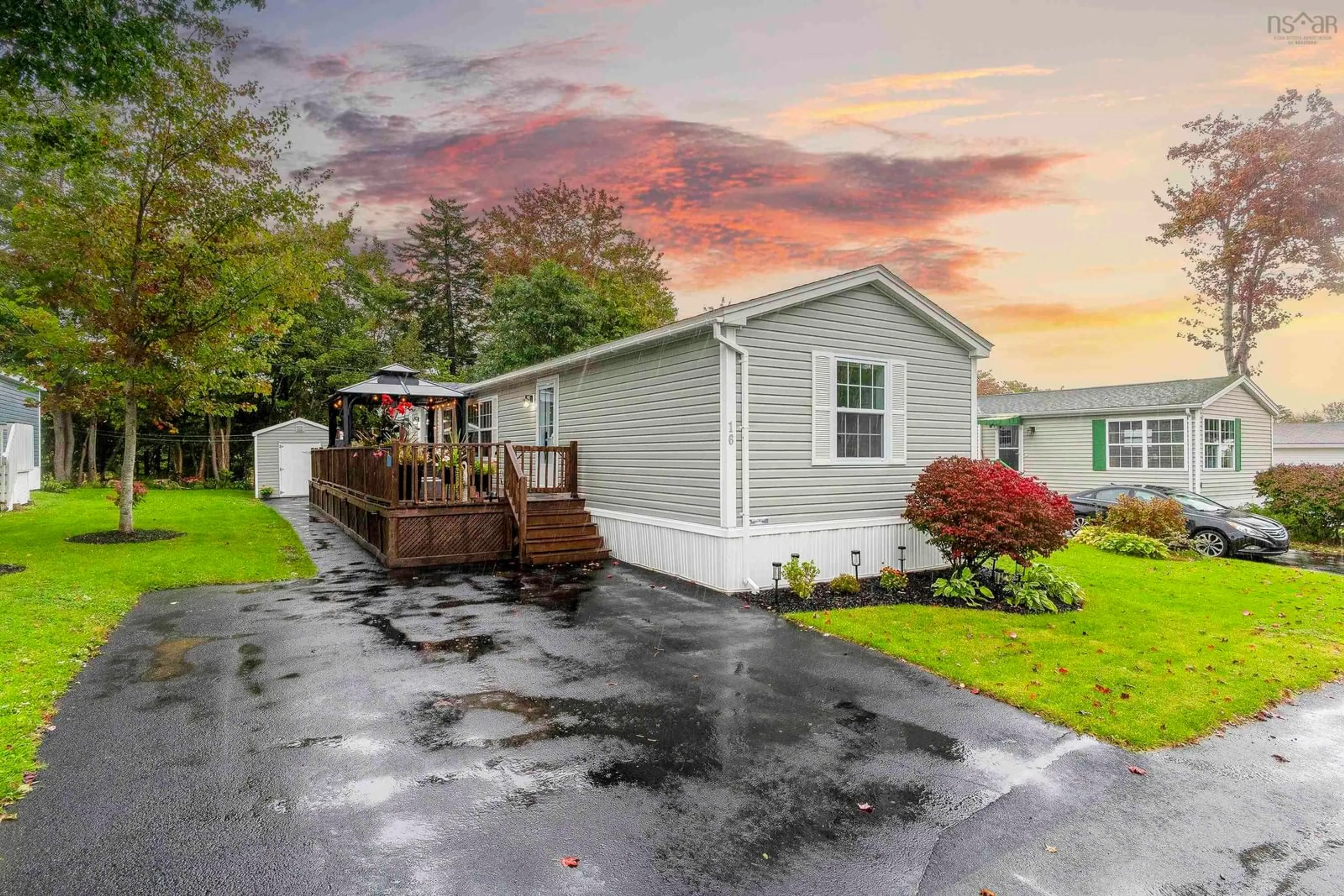 Home with vinyl exterior material, unknown for 16 First St, Lucasville Nova Scotia B4B 1P8