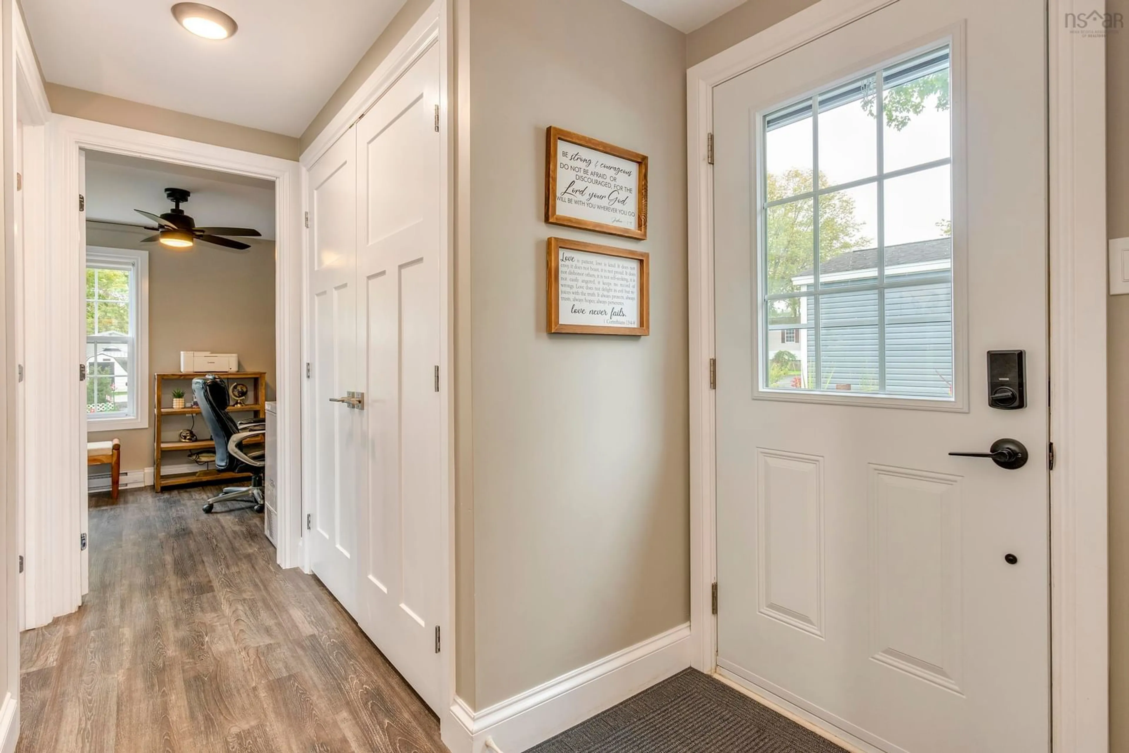 Indoor entryway for 16 First St, Lucasville Nova Scotia B4B 1P8