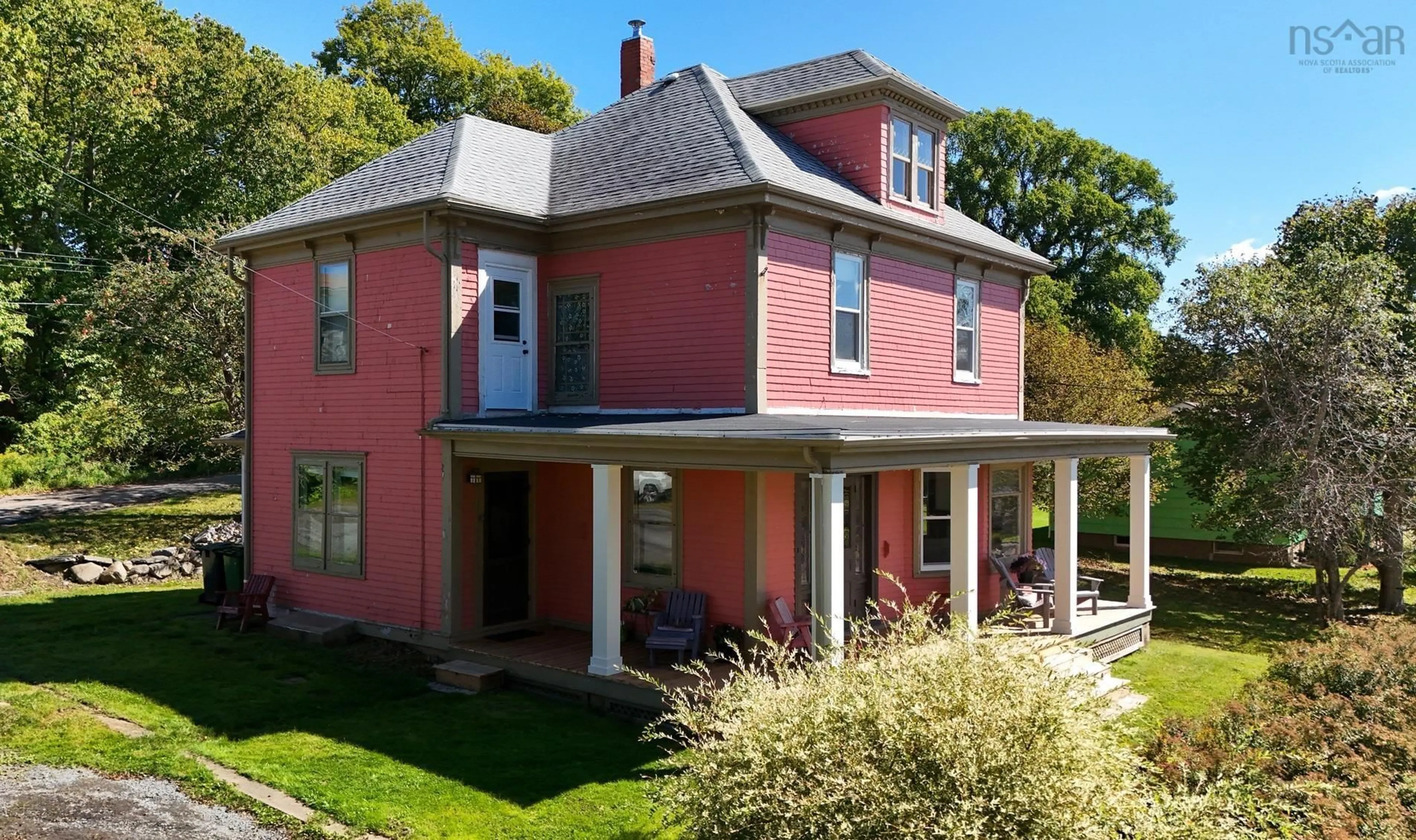 Home with brick exterior material, street for 311 Pelham St, Lunenburg Nova Scotia B0J 2C0