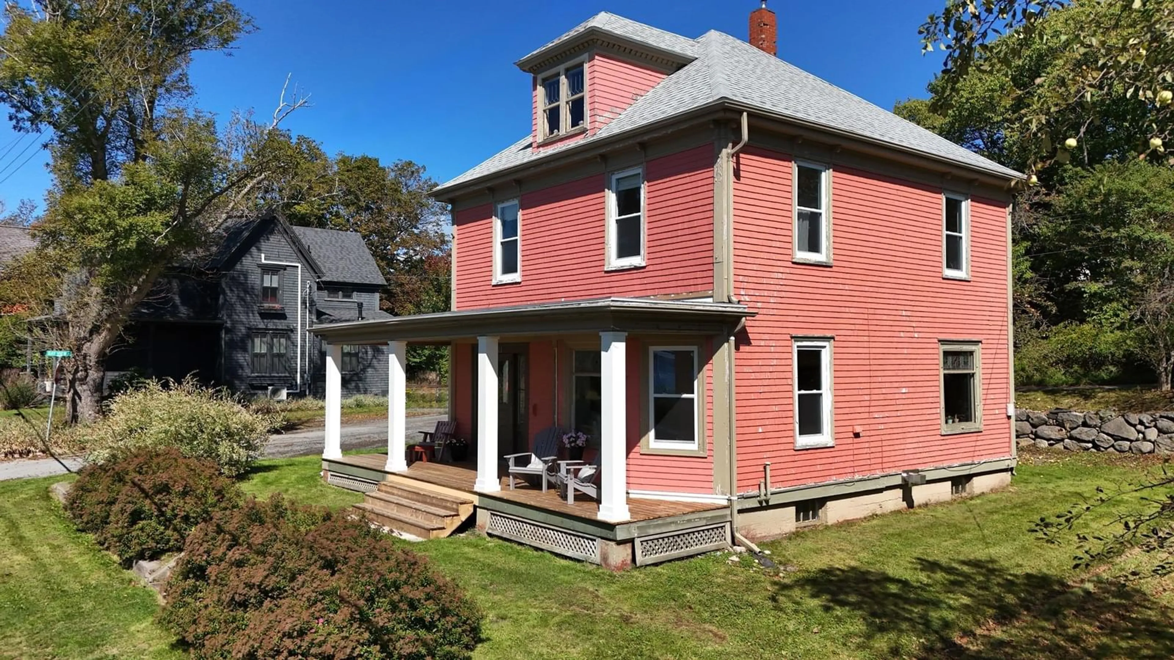 Unknown for 311 Pelham St, Lunenburg Nova Scotia B0J 2C0