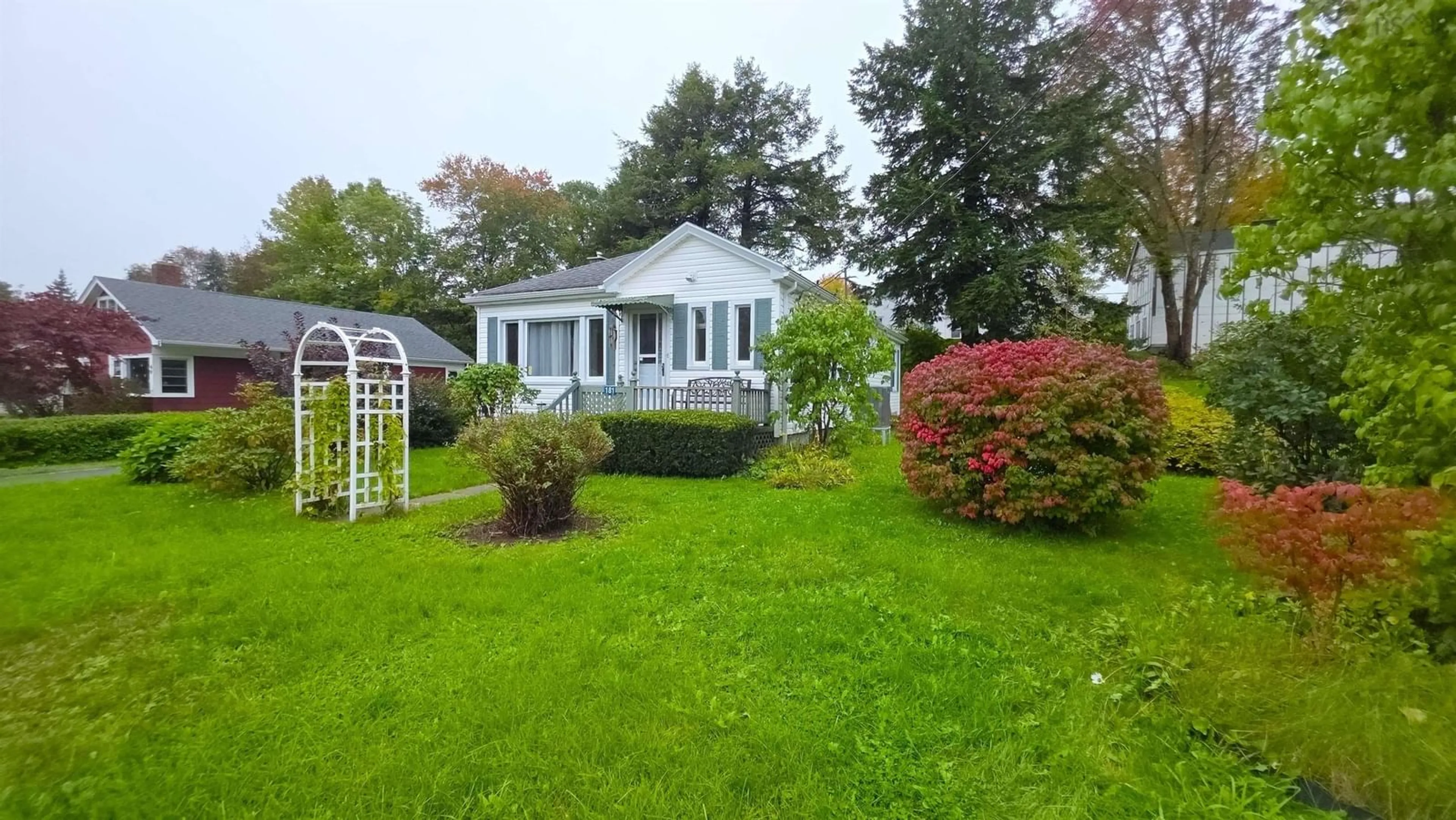 A pic from outside/outdoor area/front of a property/back of a property/a pic from drone, water/lake/river/ocean view for 181 Crescent, Bridgewater Nova Scotia B4V 1L1