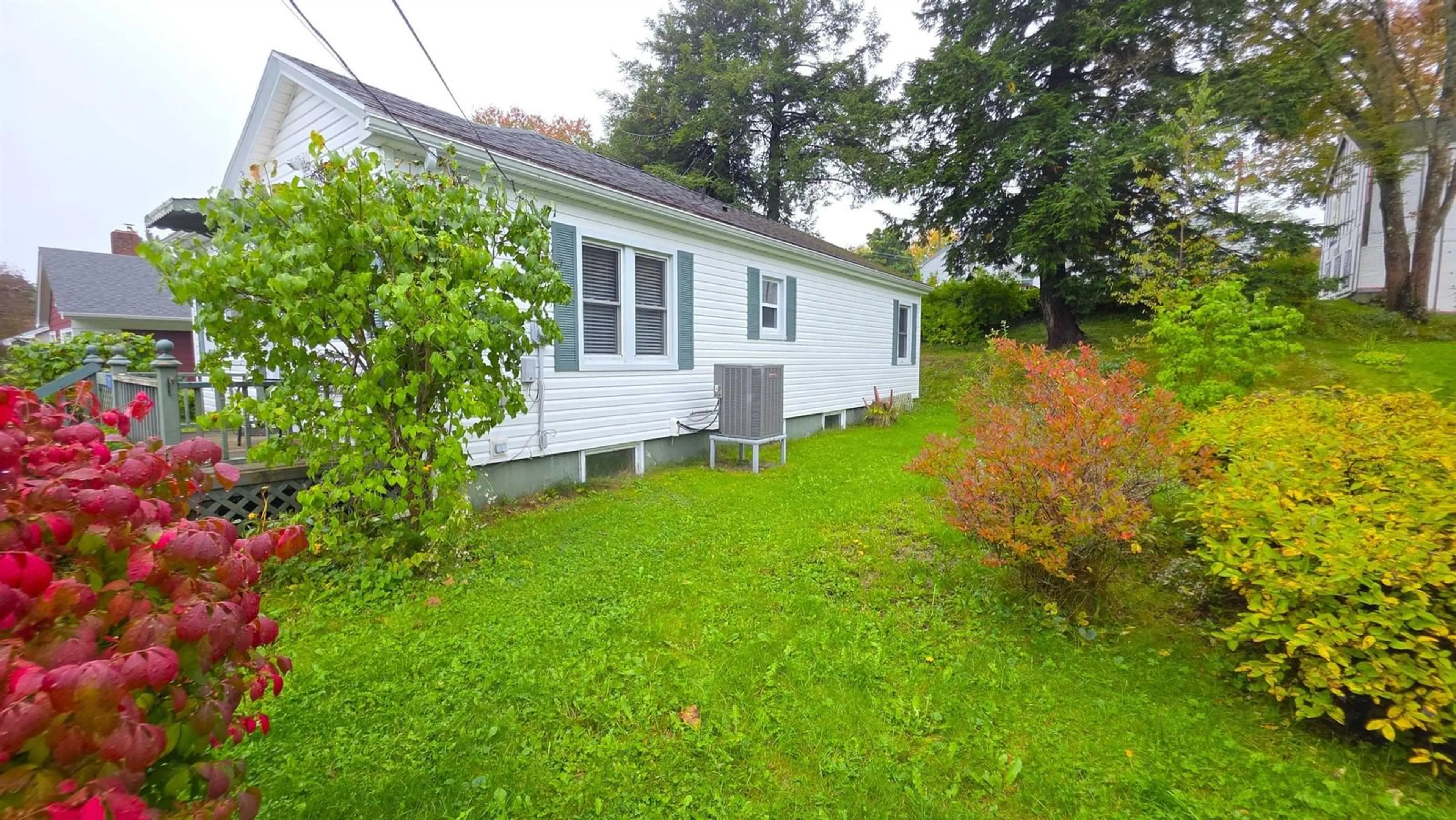 Unknown for 181 Crescent, Bridgewater Nova Scotia B4V 1L1