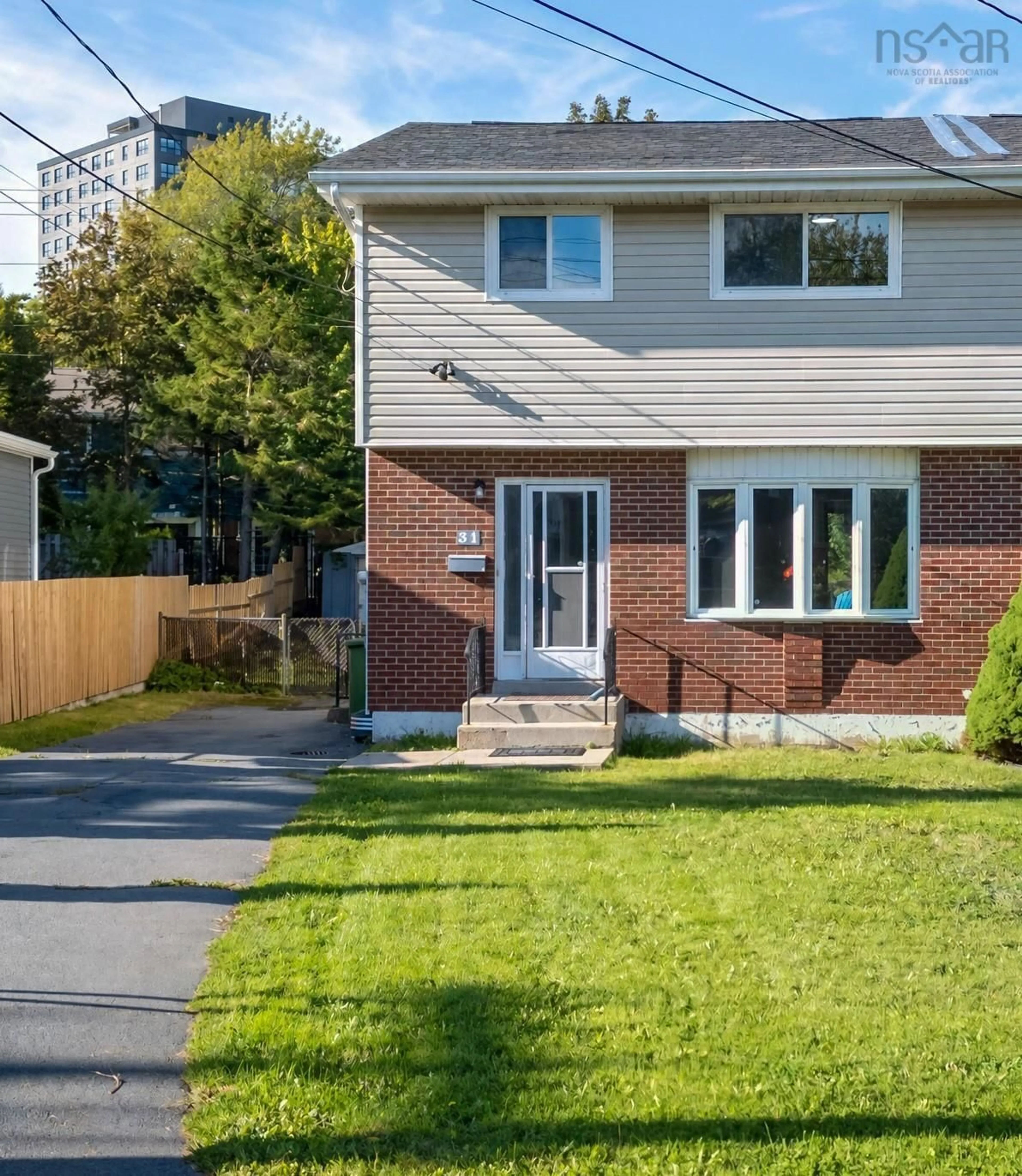 Unknown for 31 Apollo Crt, Halifax Nova Scotia B3M 1G9