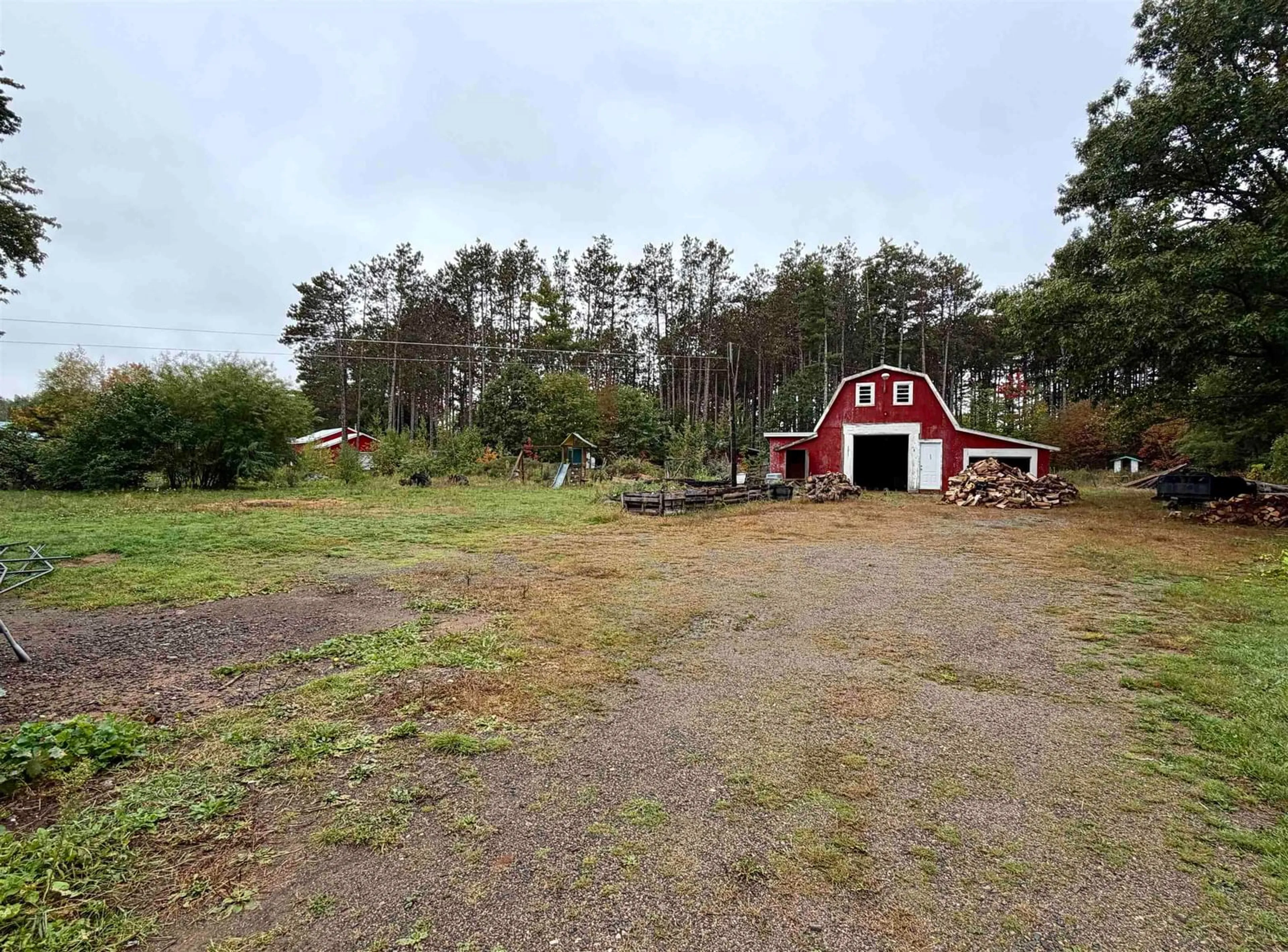 Shed for 14967 Highway 1, Wilmot Nova Scotia B0P 1W0