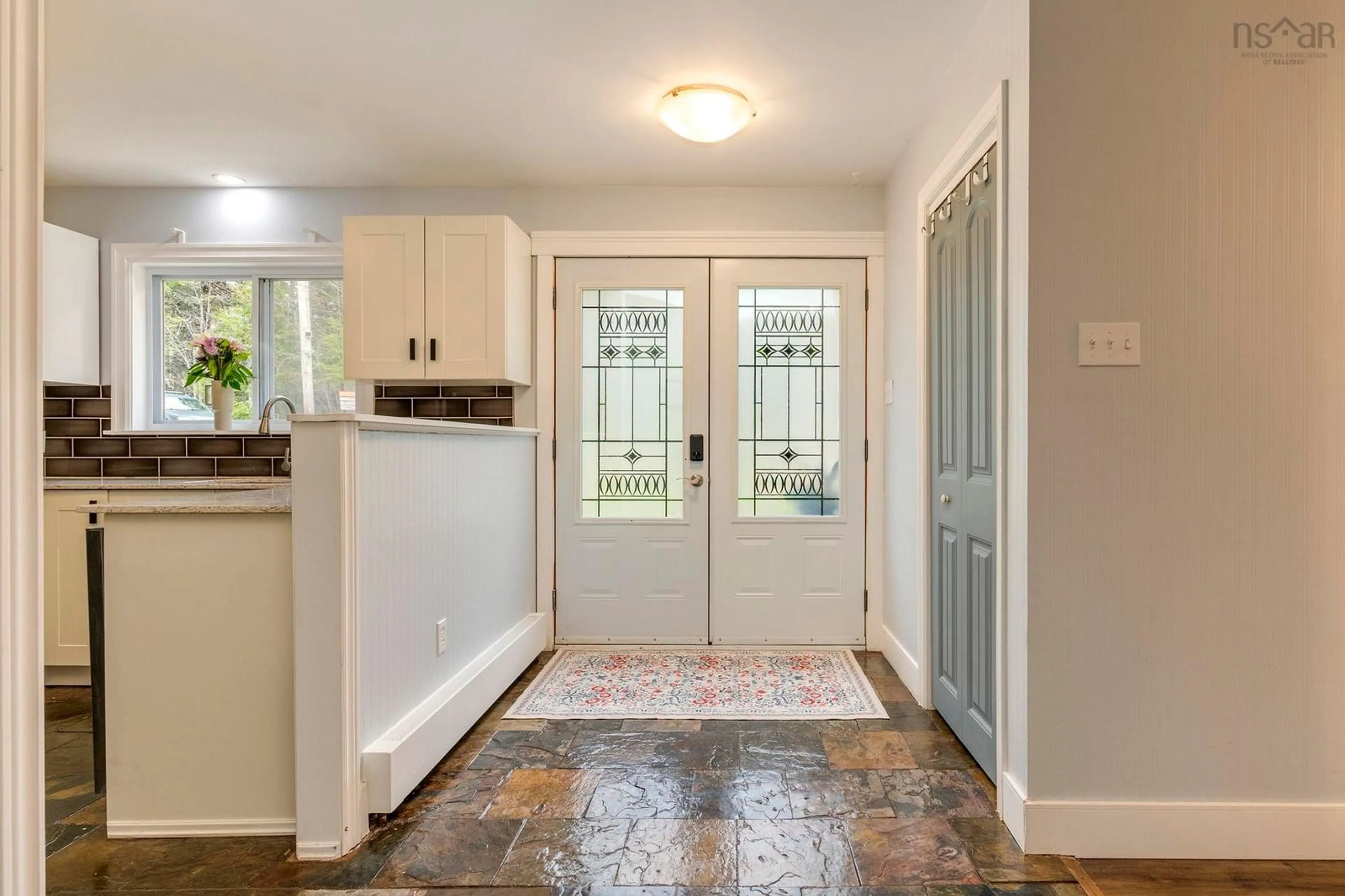 Indoor entryway for 9 Belmore Dr, Wellington Nova Scotia B2T 1J4