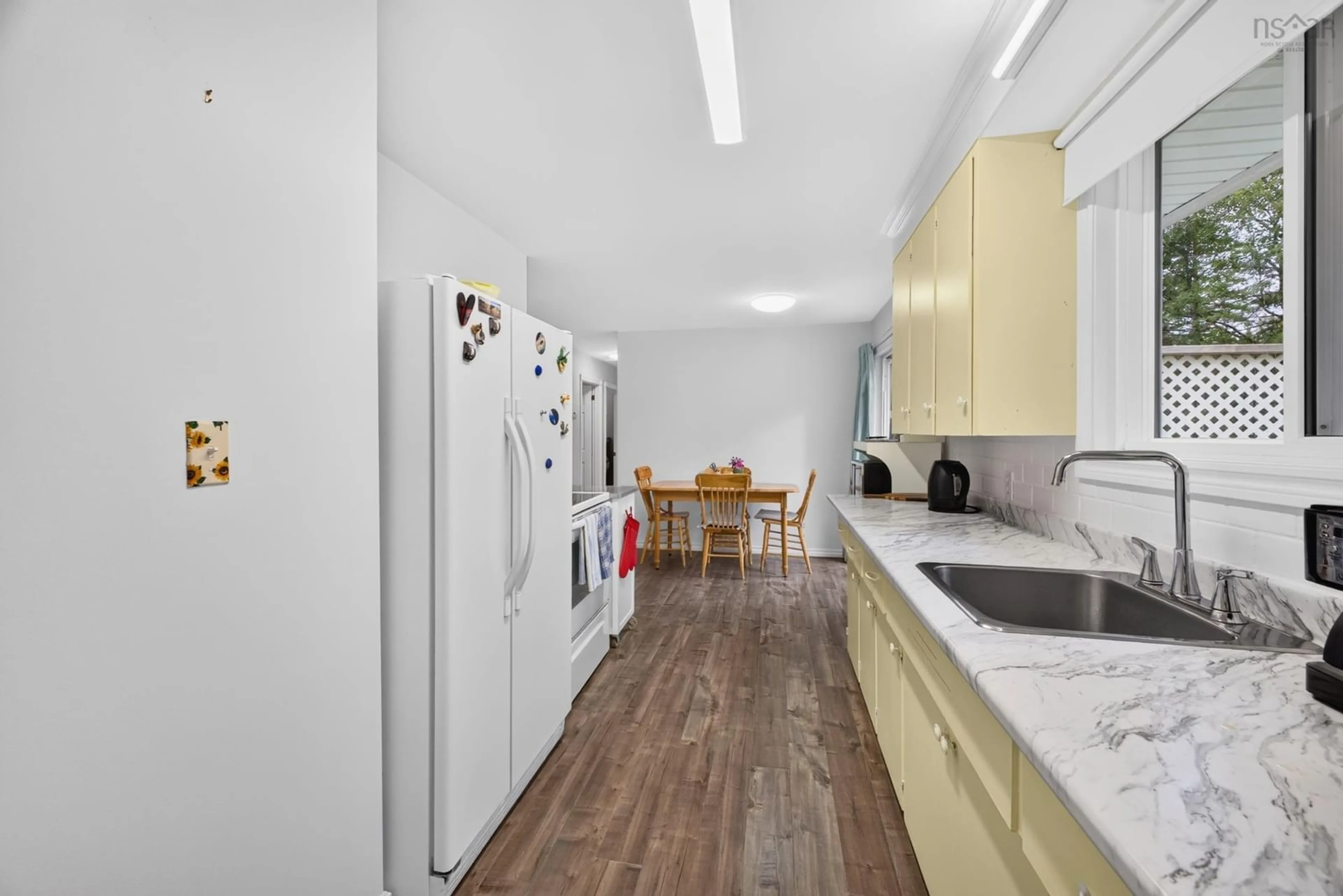 Standard kitchen, unknown for 40 Woodside Dr, Hilden Nova Scotia B0N 1C0