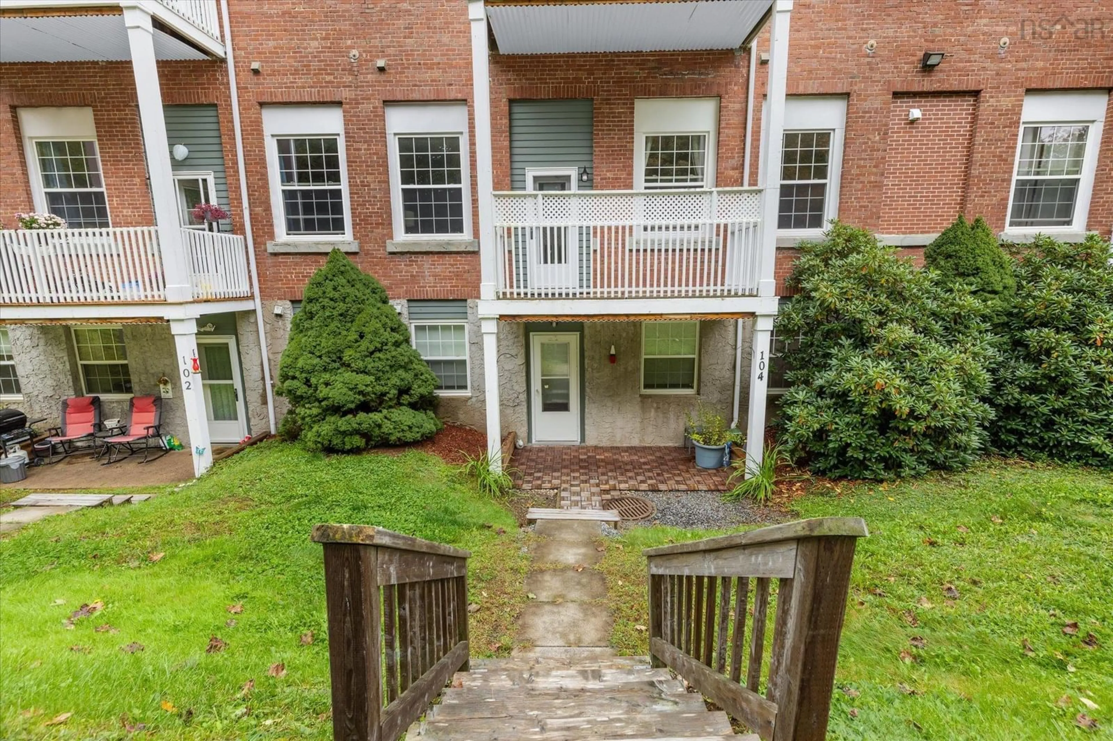 Unknown for 215 King St #104, Bridgewater Nova Scotia B4V 1A6