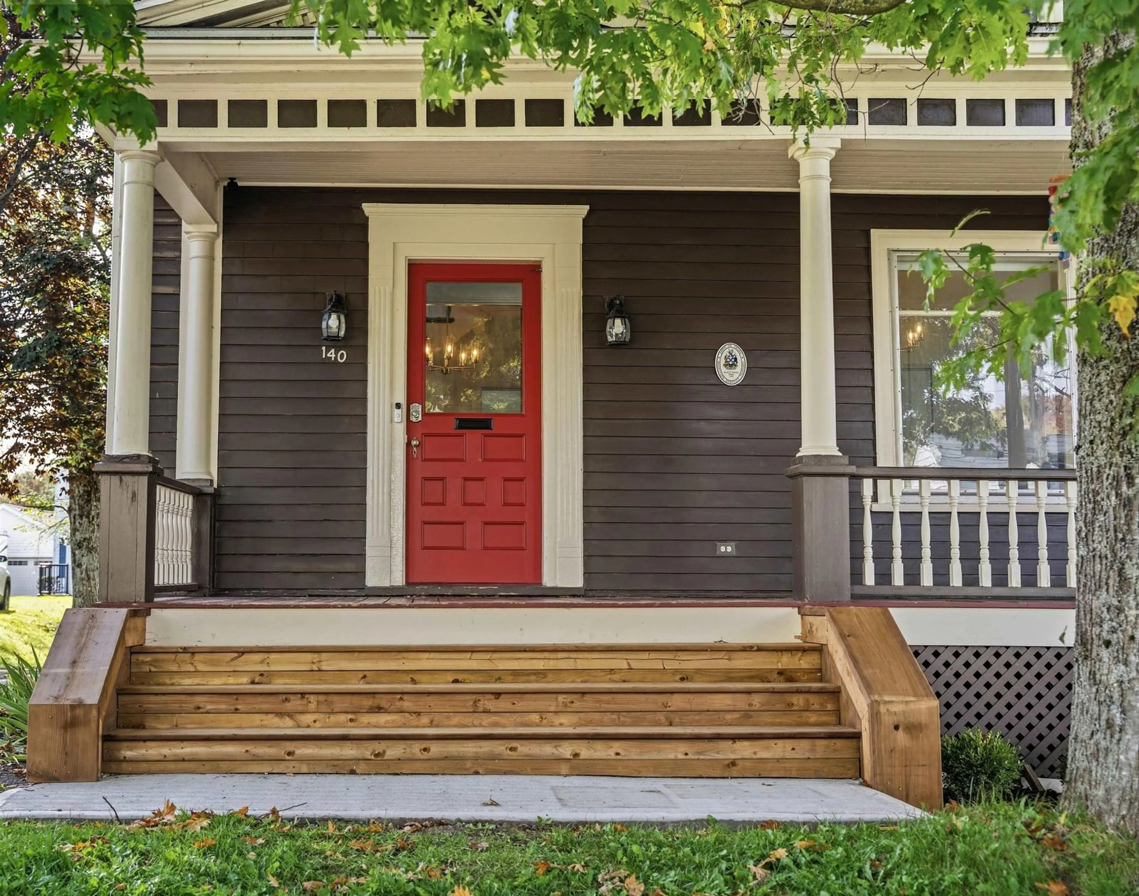 Home with vinyl exterior material, street for 140 Pleasant Street St, Truro Nova Scotia B2N 3S4