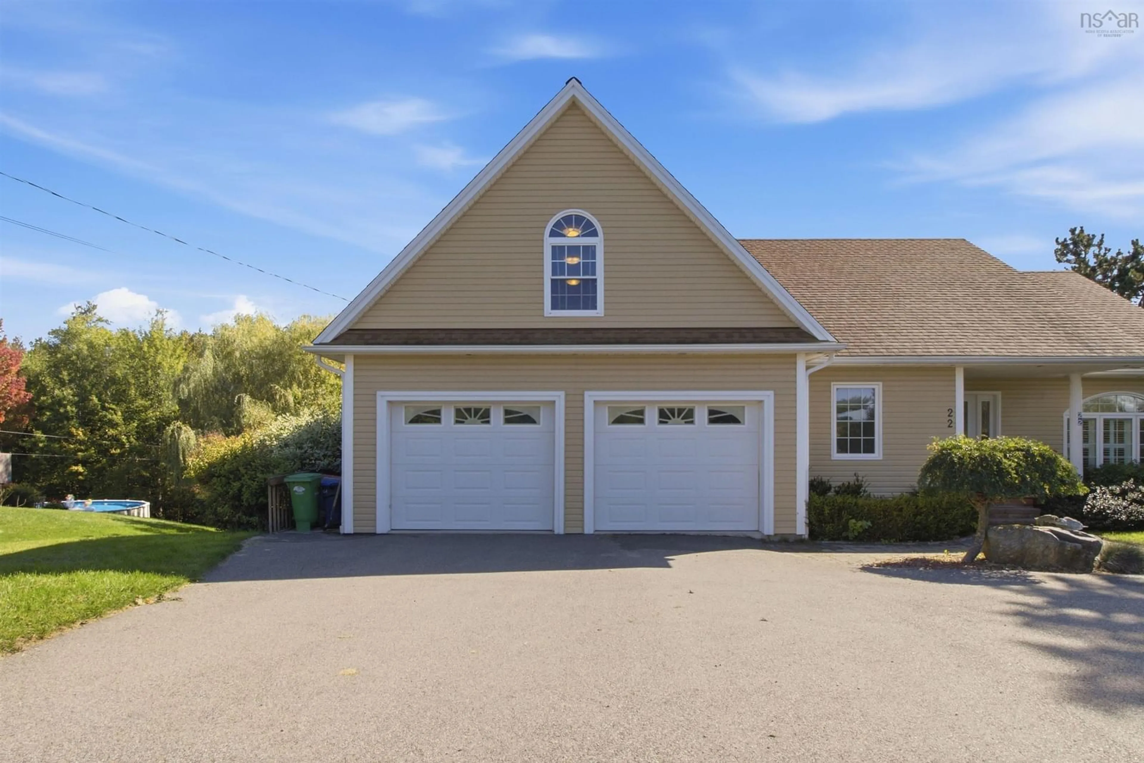 Indoor garage for 22 Valley View Dr, Falmouth Nova Scotia B0P 1L0