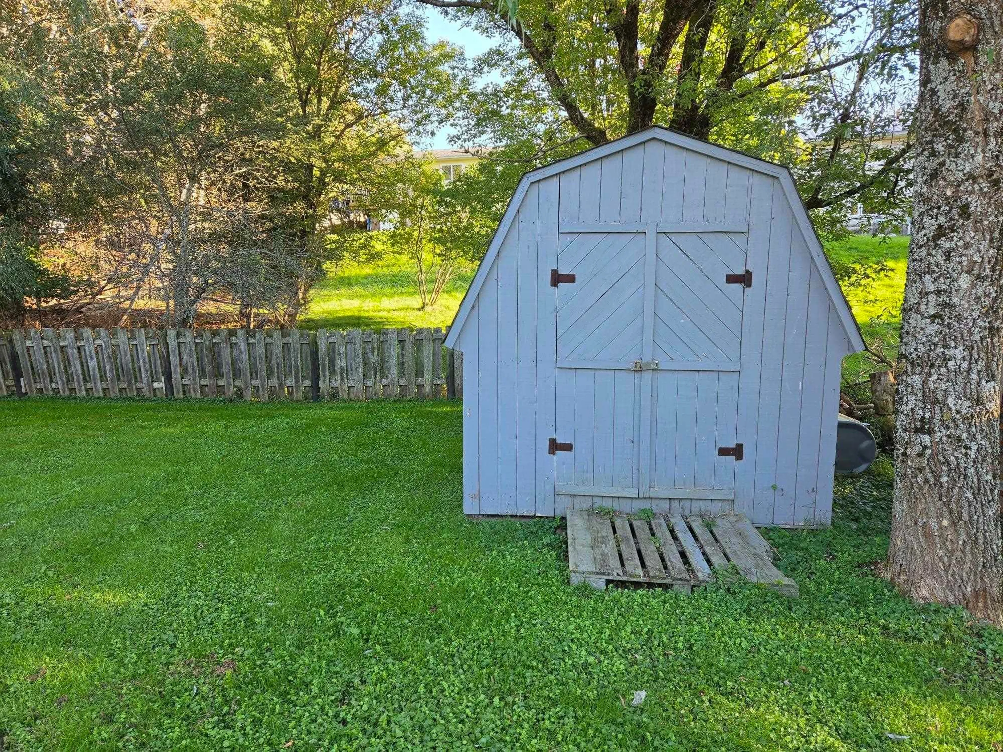 Shed for 46 Minerva Dr, Truro Nova Scotia B2N 5N7
