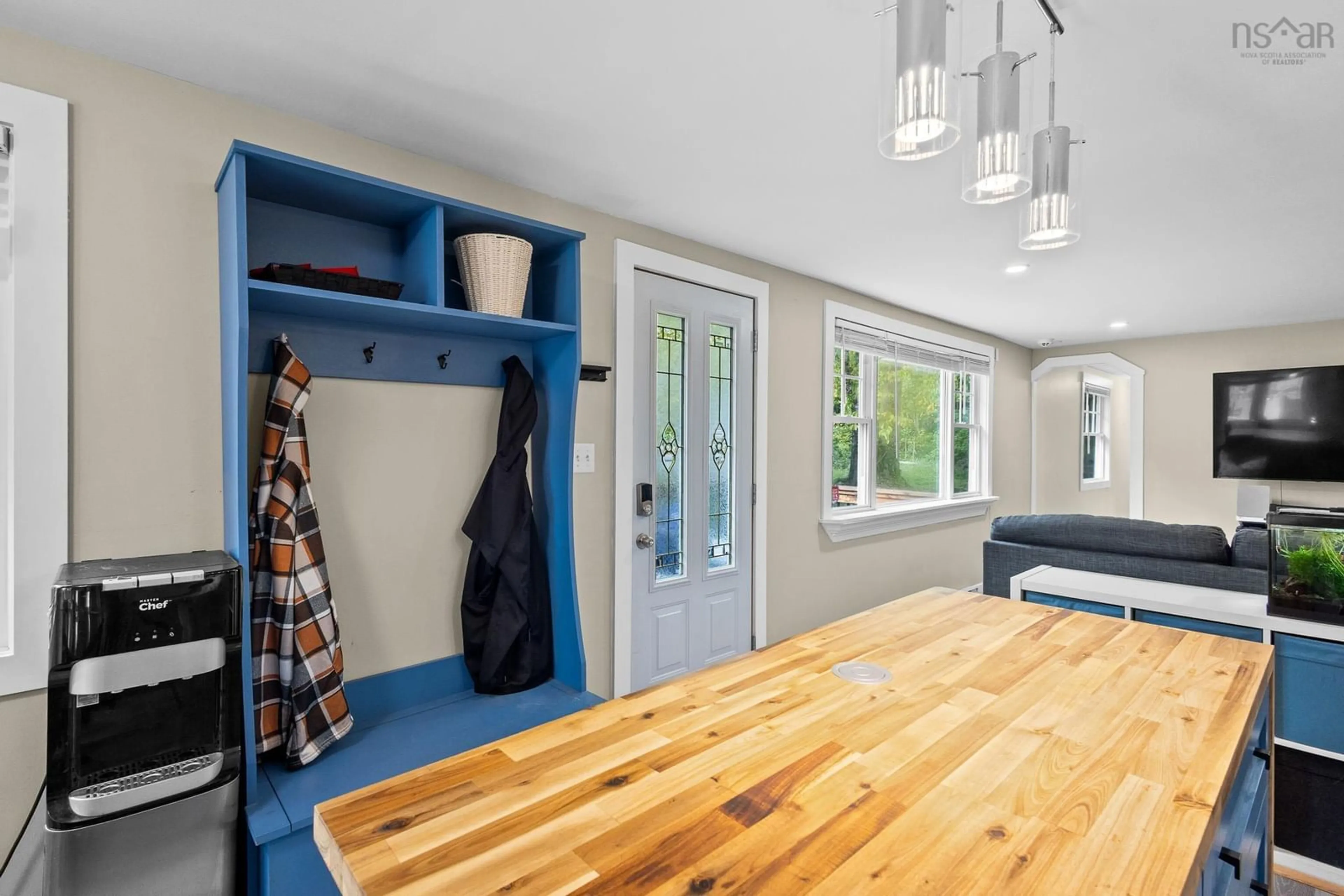 Indoor entryway for 319 Ioney Hill, Beaver Bank Nova Scotia B4C 1M6