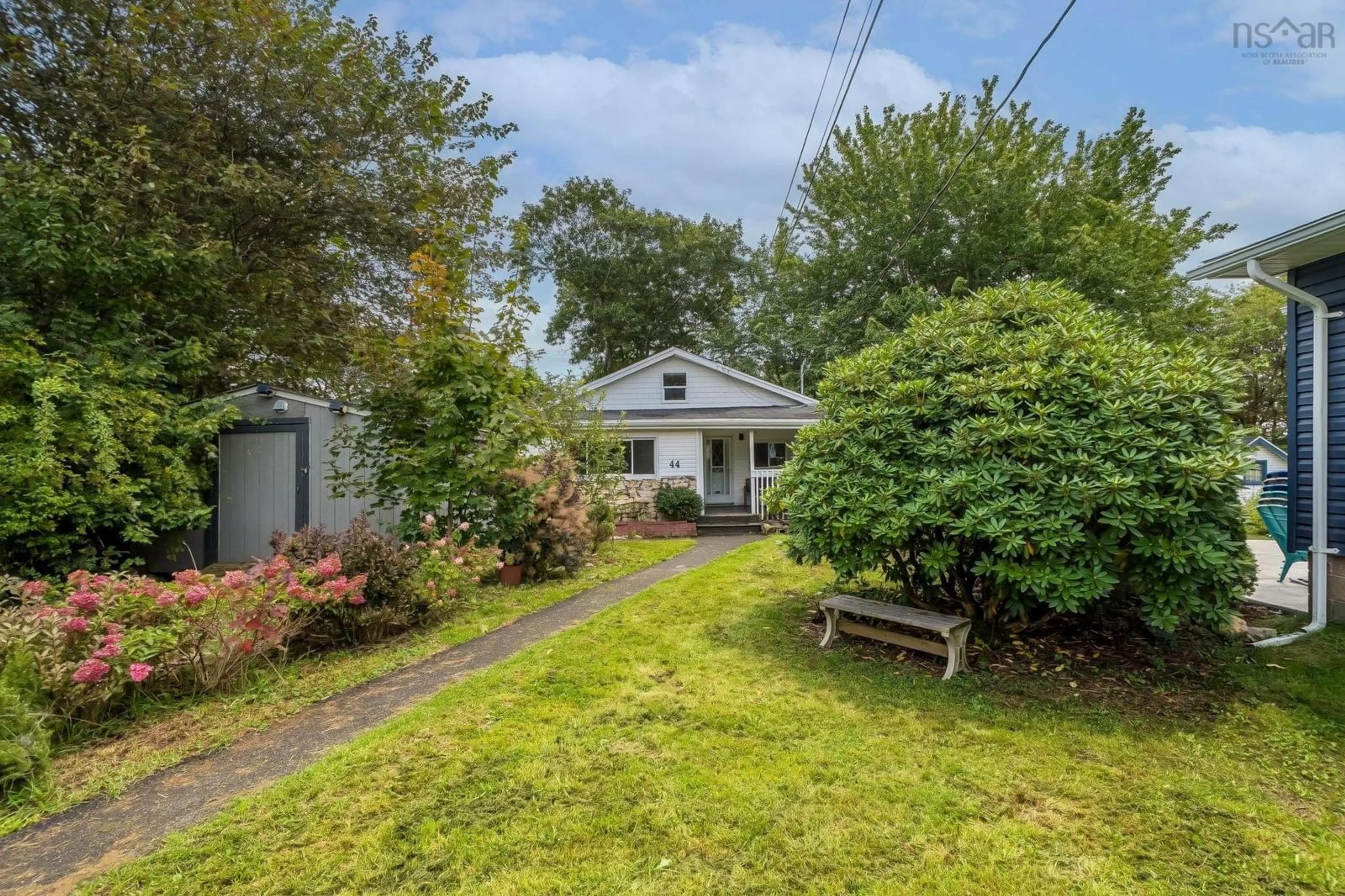 A pic from outside/outdoor area/front of a property/back of a property/a pic from drone, street for 44 Courtney Road, Dartmouth Nova Scotia B3A 4B8
