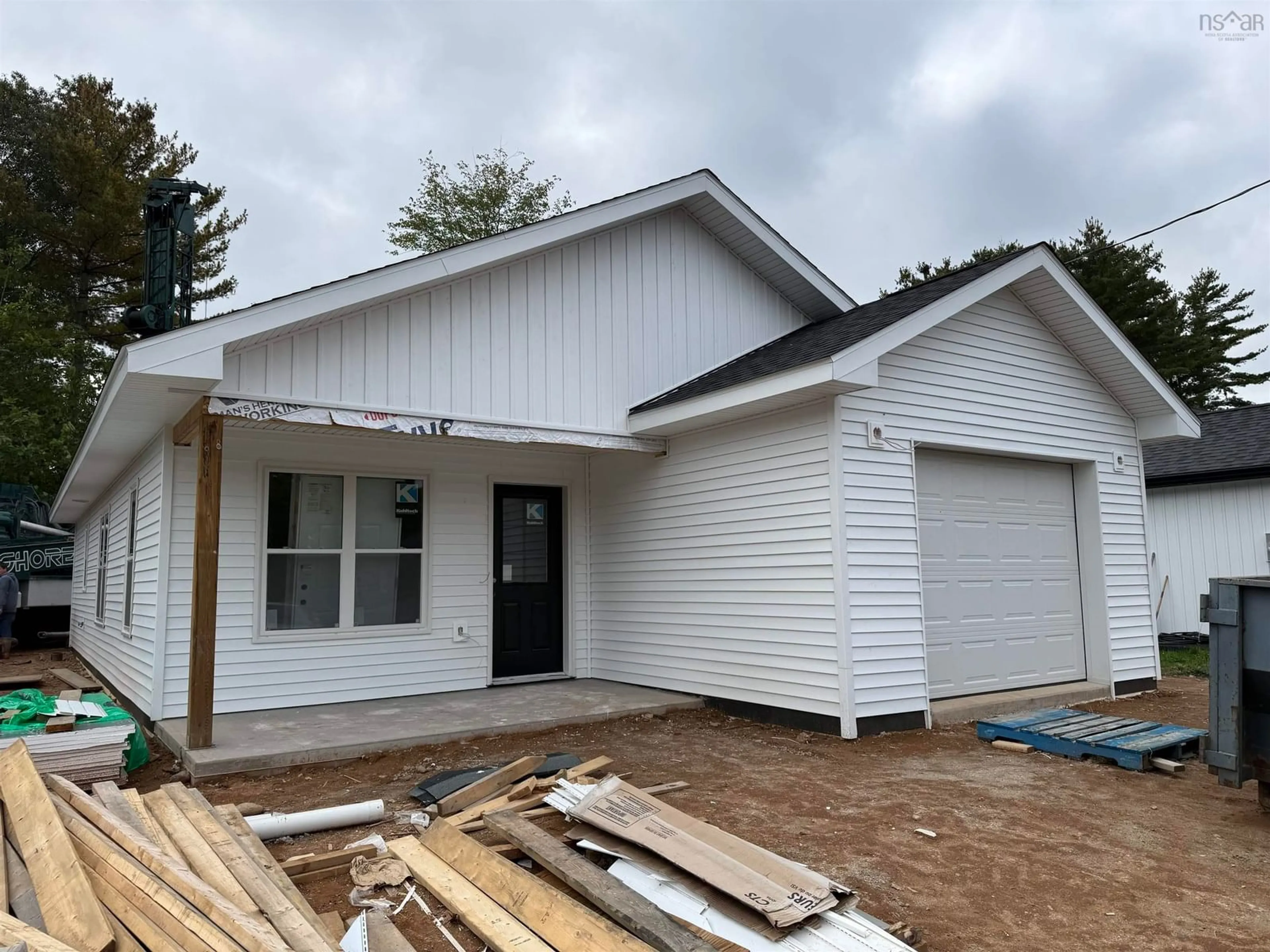Home with vinyl exterior material, building for 24 Peterson St, Cambridge Nova Scotia B0P 1G0