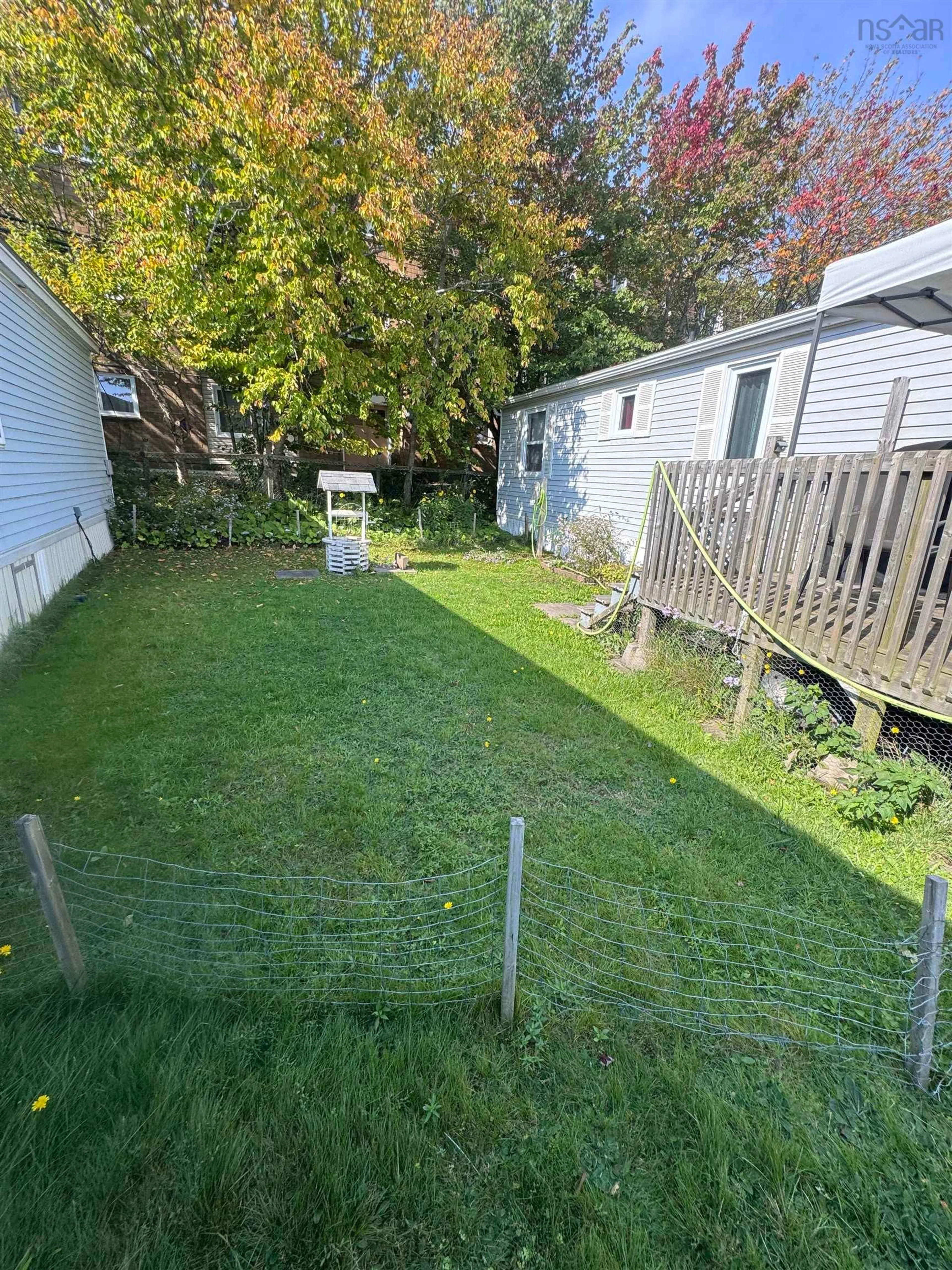 A pic from outside/outdoor area/front of a property/back of a property/a pic from drone, street for 47 Earlton Ave, Dartmouth Nova Scotia B2Y 2A6