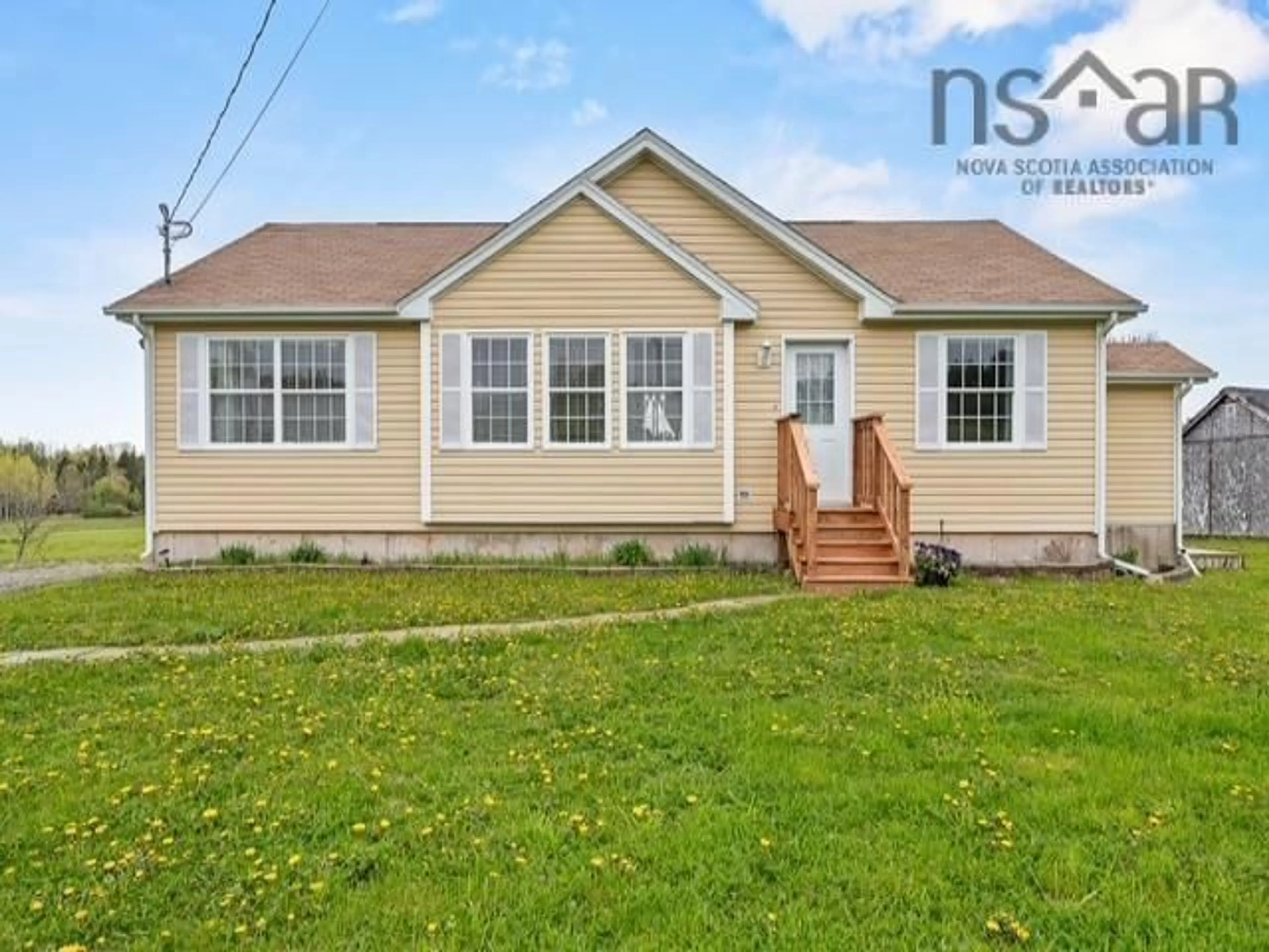 Home with vinyl exterior material, unknown for 3369 Highway 215, Minasville Nova Scotia B0N 2R0