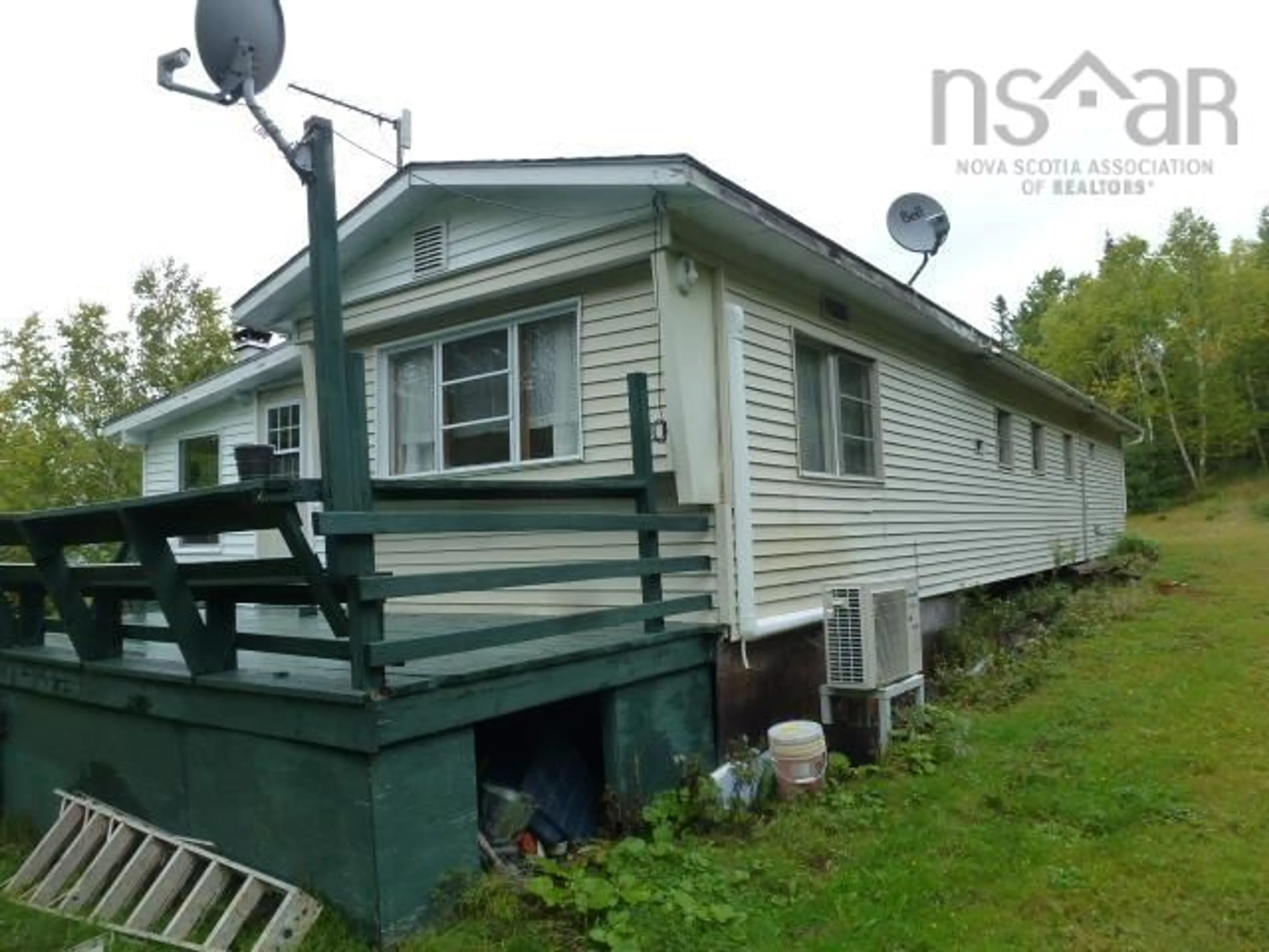 Home with vinyl exterior material, building for 3550 West Bay Hwy, St George's Channel Nova Scotia B0E 3K0