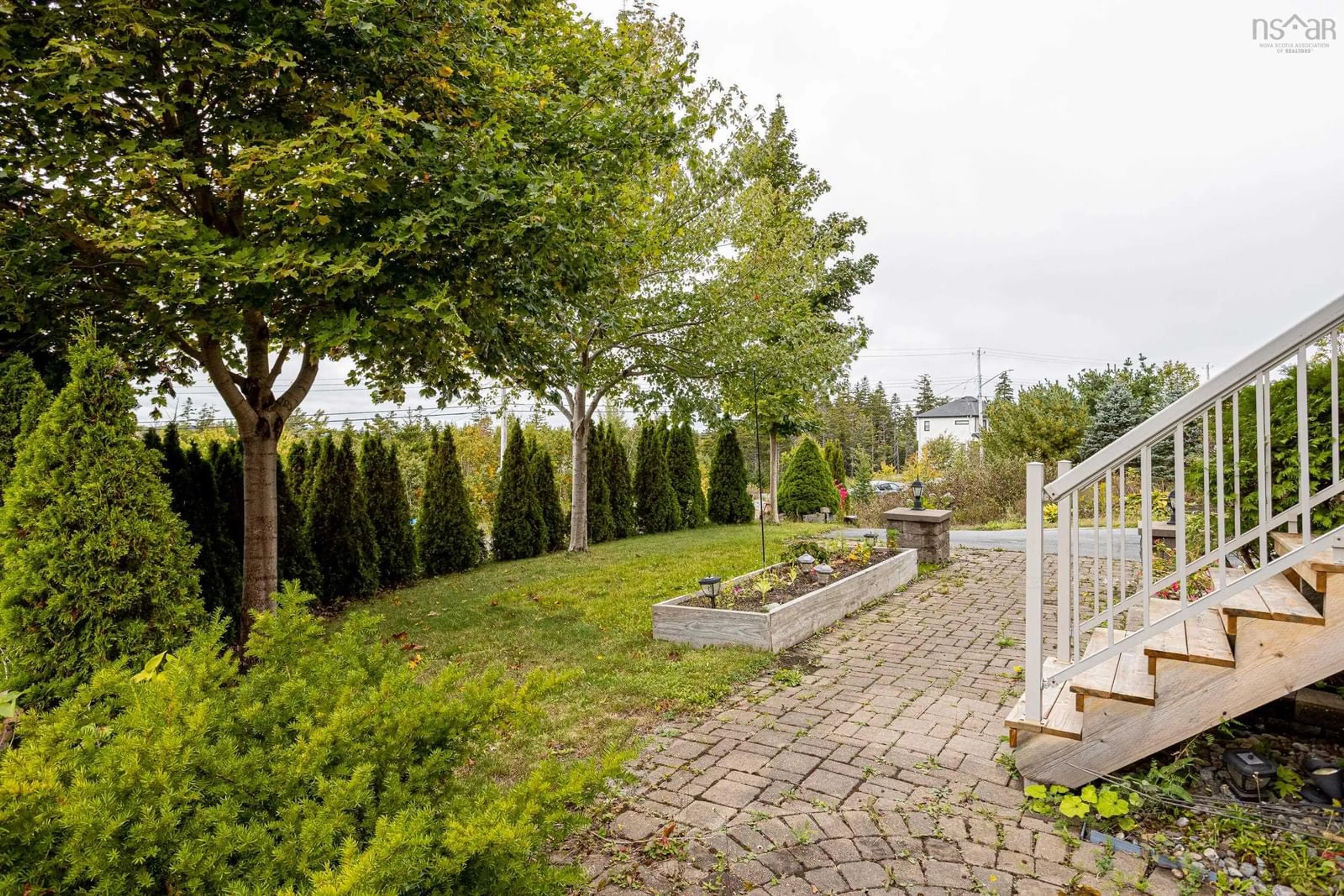 Patio, street for 440 Westwood Blvd, Upper Tantallon Nova Scotia B3Z 4K3