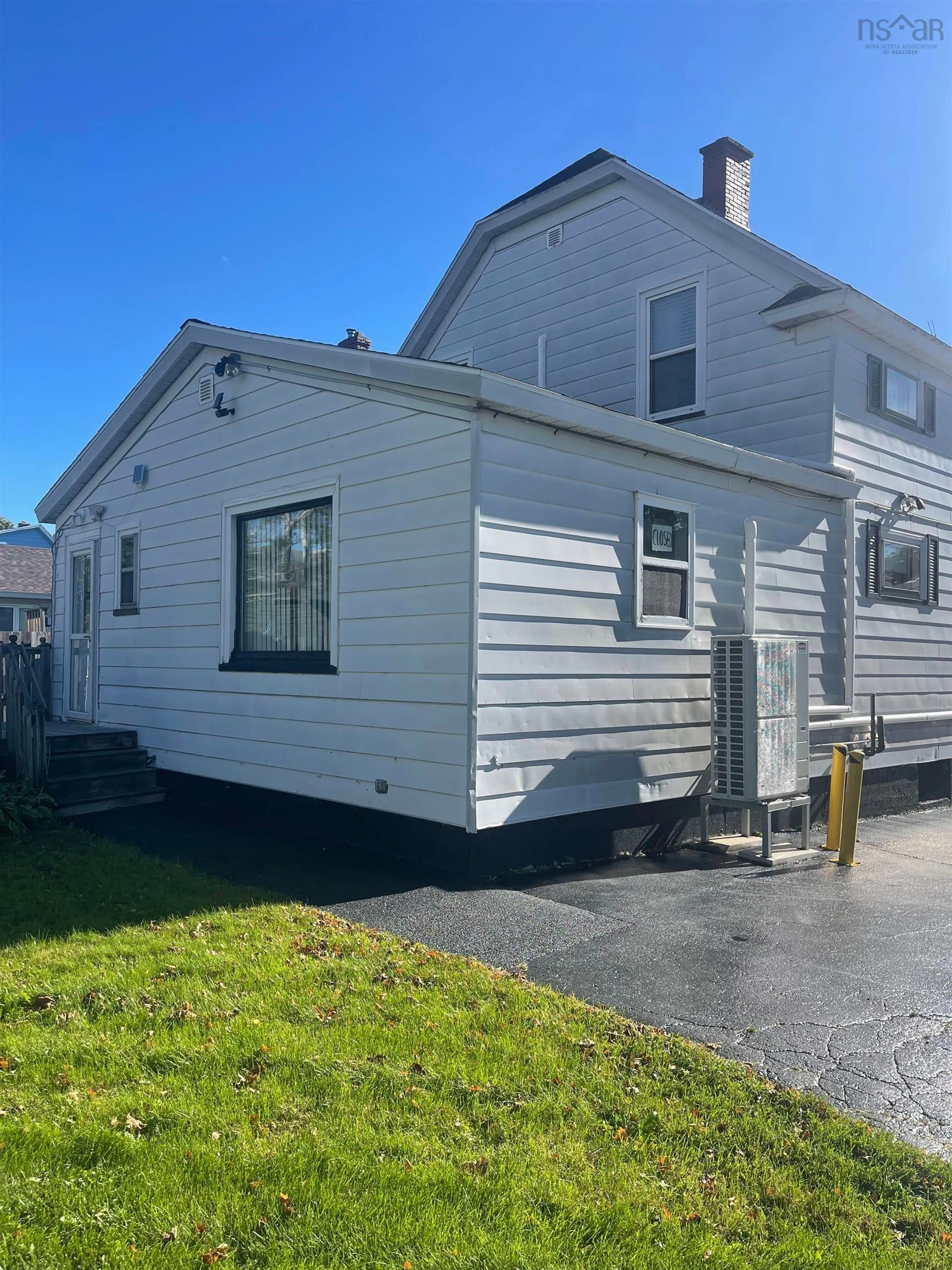 Home with vinyl exterior material, street for 277 Columbia St, Sydney Nova Scotia B1P 4J8