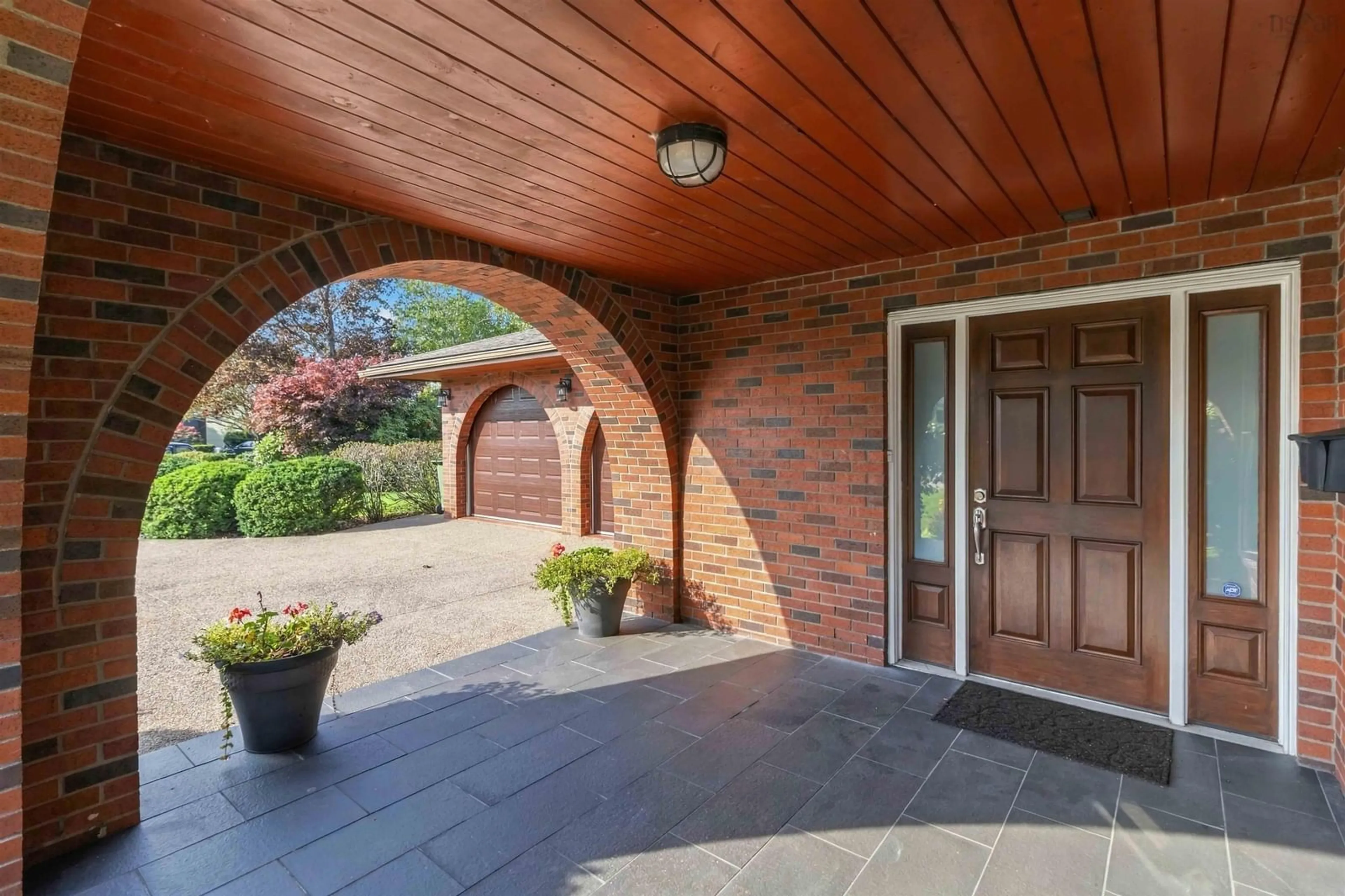Unknown for 20 Bayswater Road, Dartmouth Nova Scotia B2W 4E1