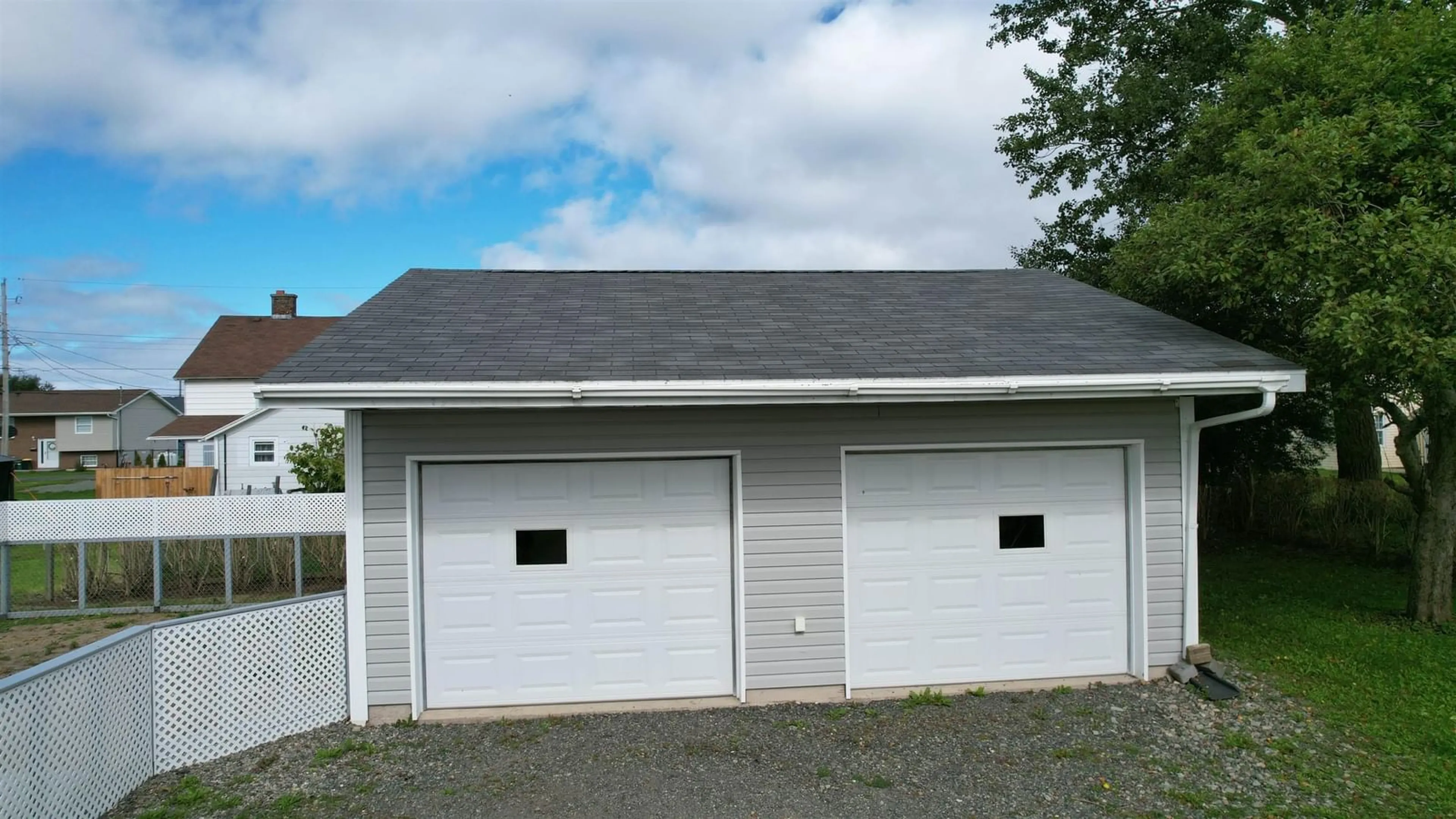 Indoor garage for 3463 Duggan St, New Waterford Nova Scotia B1H 1P7