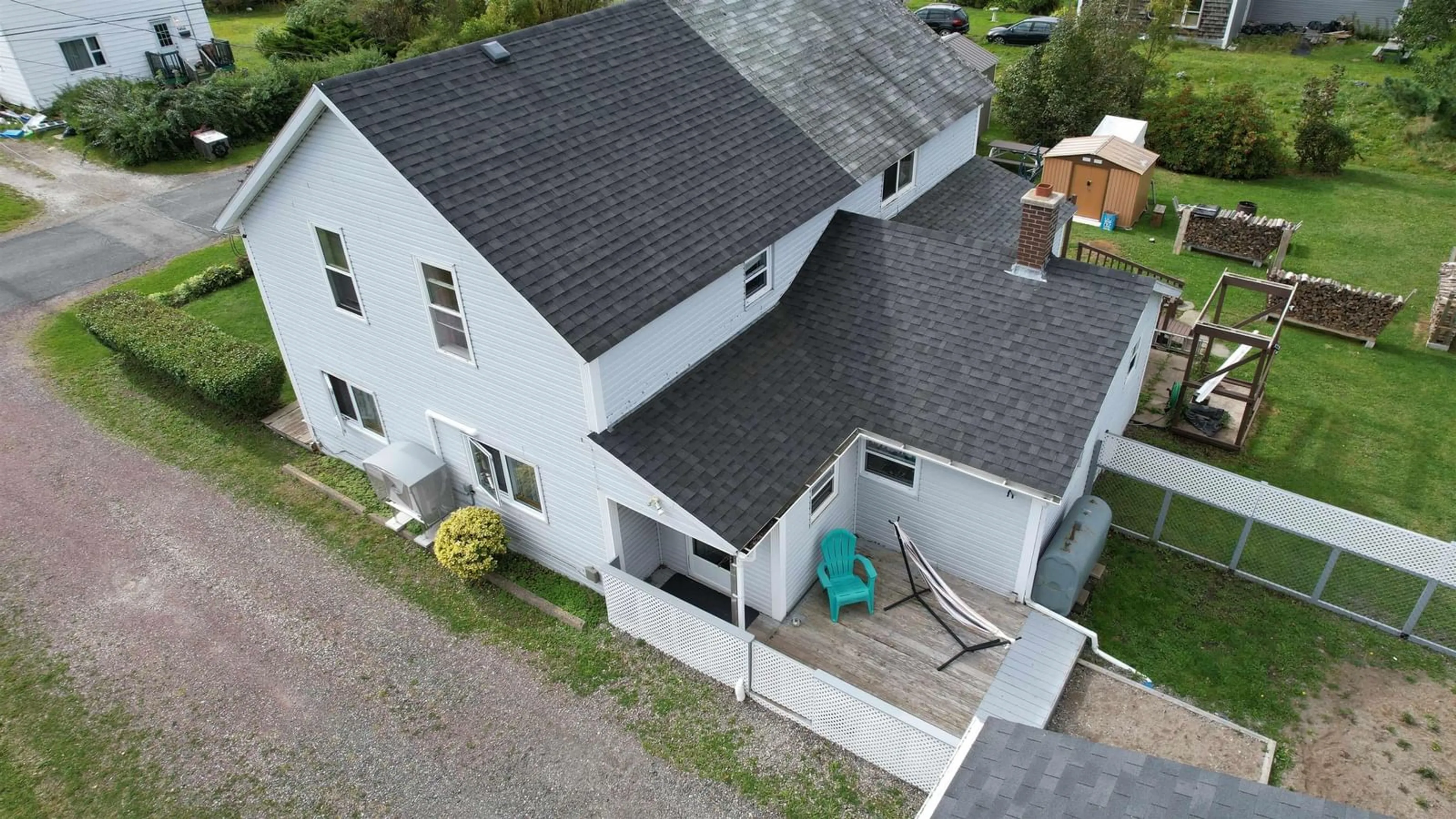 A pic from outside/outdoor area/front of a property/back of a property/a pic from drone, unknown for 3463 Duggan St, New Waterford Nova Scotia B1H 1P7