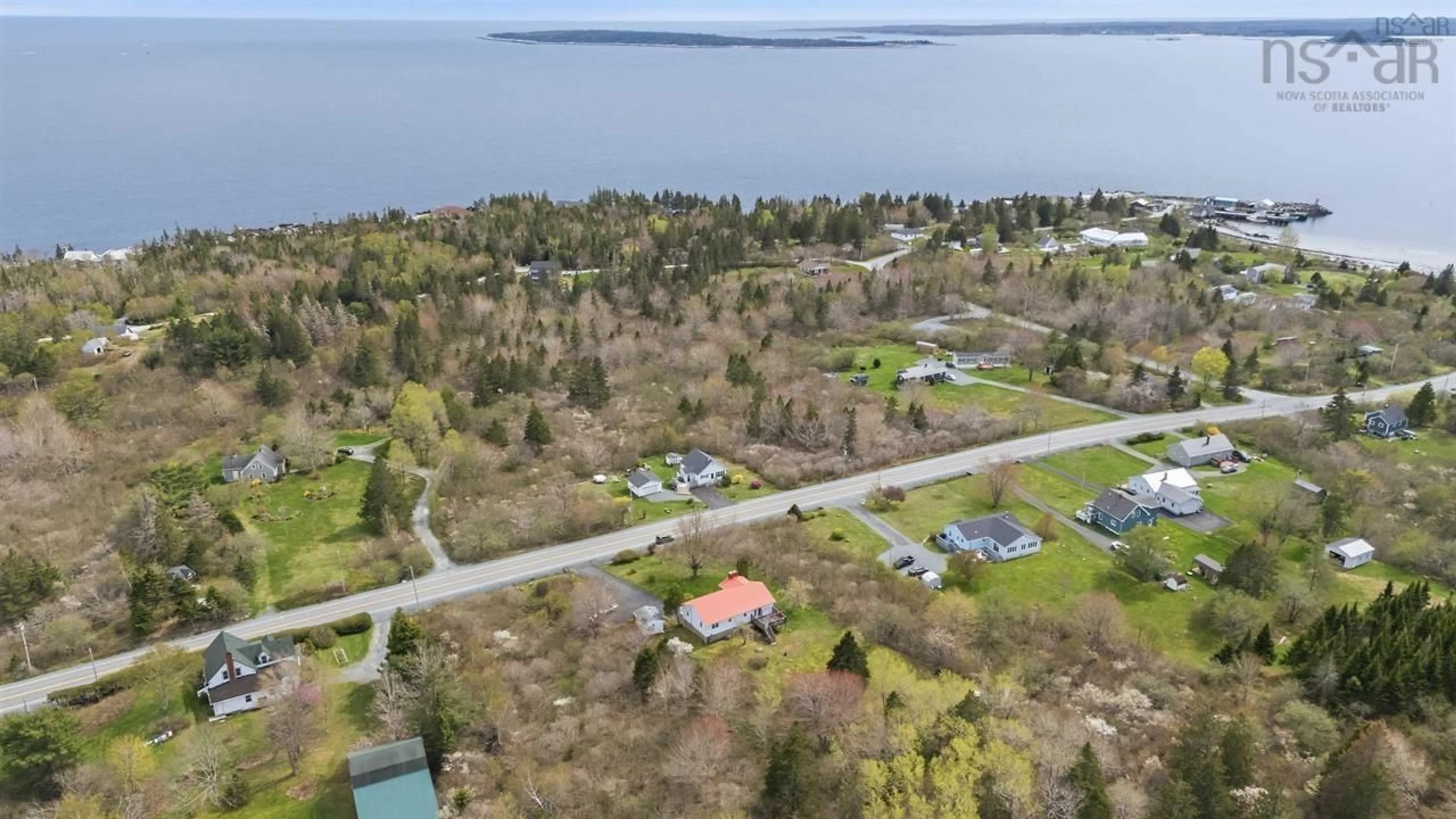 A pic from outside/outdoor area/front of a property/back of a property/a pic from drone, water/lake/river/ocean view for 6642 Highway 3 Hunts Point Ns Hwy, Hunts Point Nova Scotia B0T 1G0