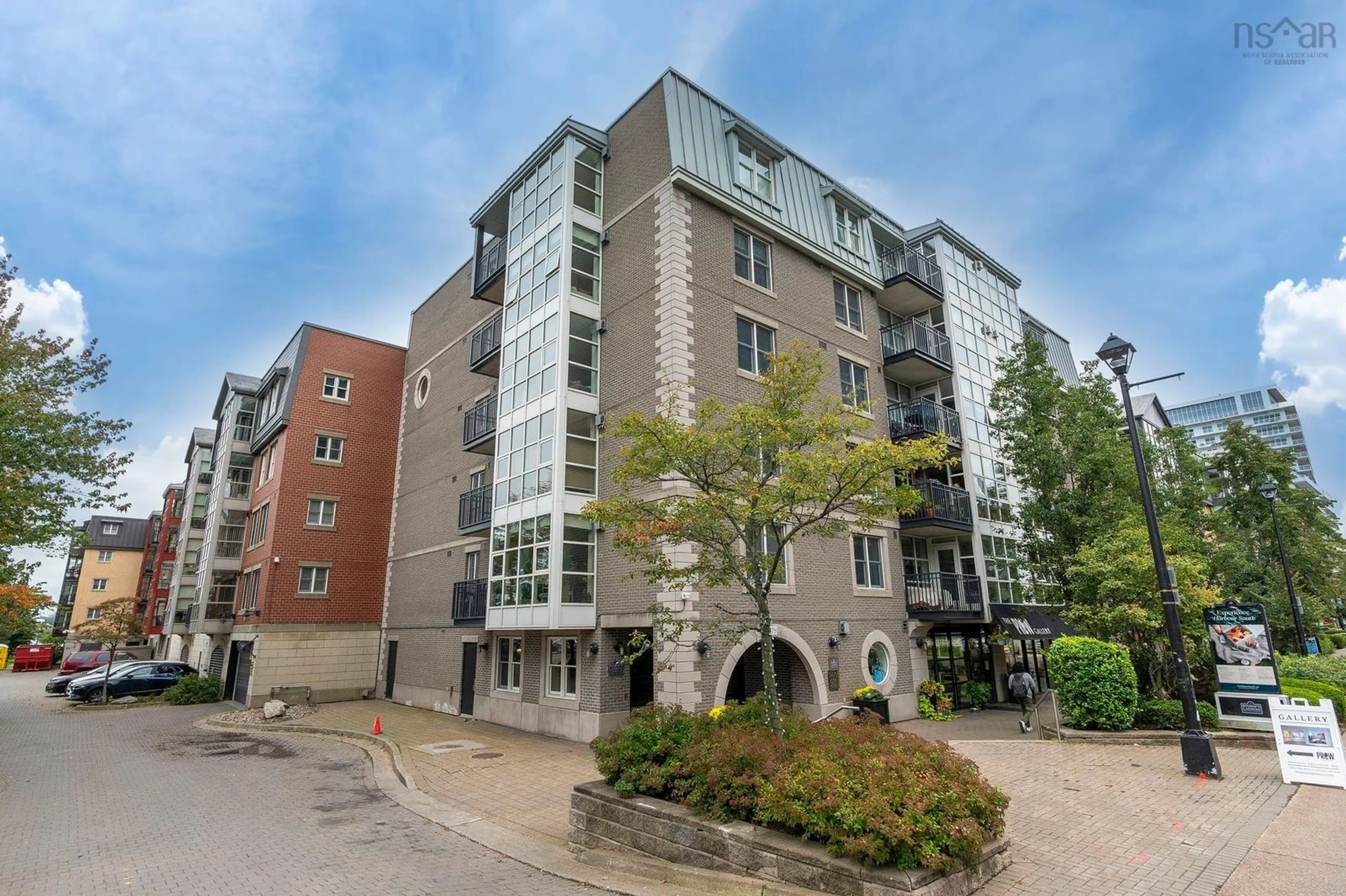 Patio, building for 1479 Lower Water St #519, Halifax Nova Scotia B3J 3Z3