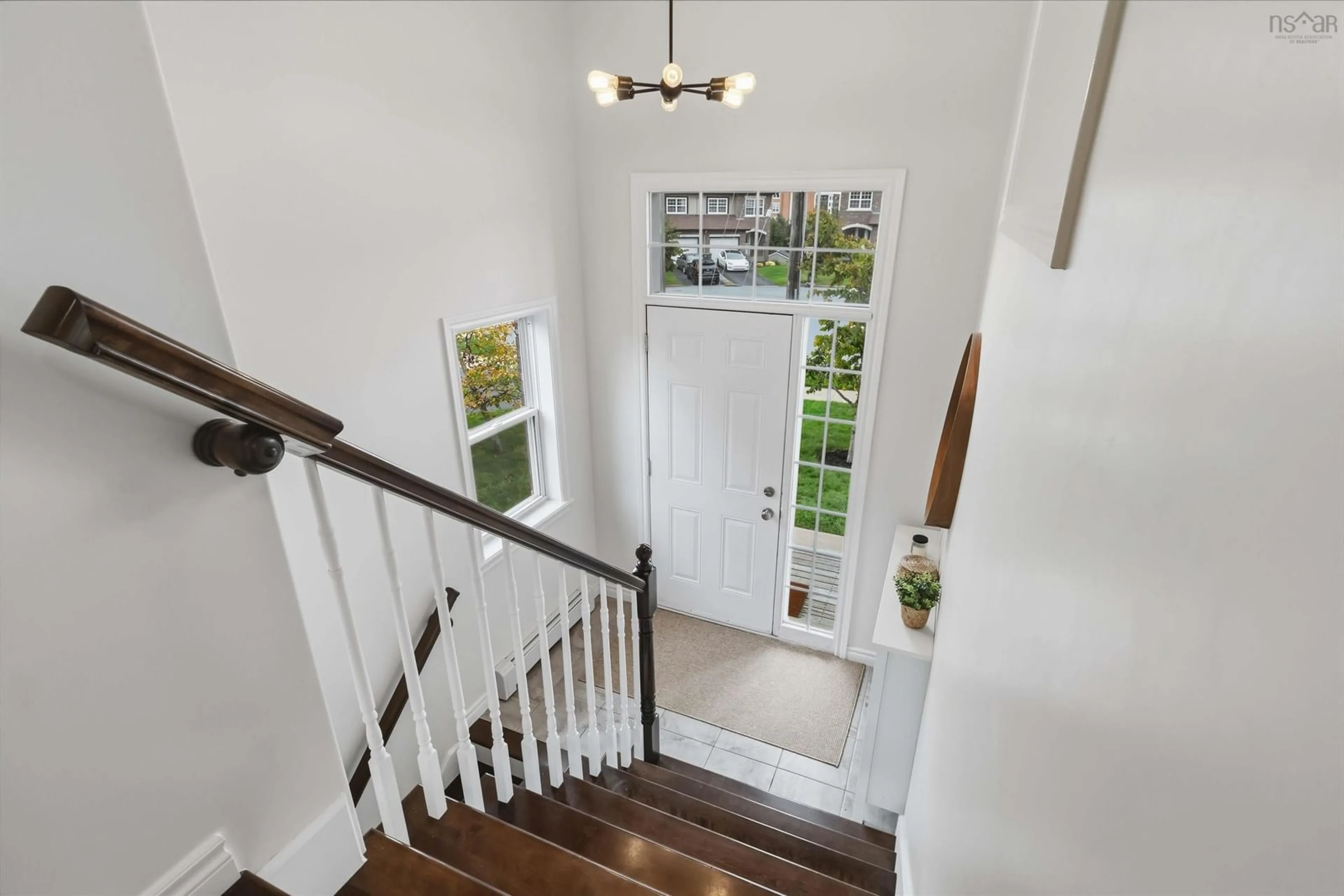 Indoor entryway for 54 Morningfield Lane, Dartmouth Nova Scotia B2W 0J6