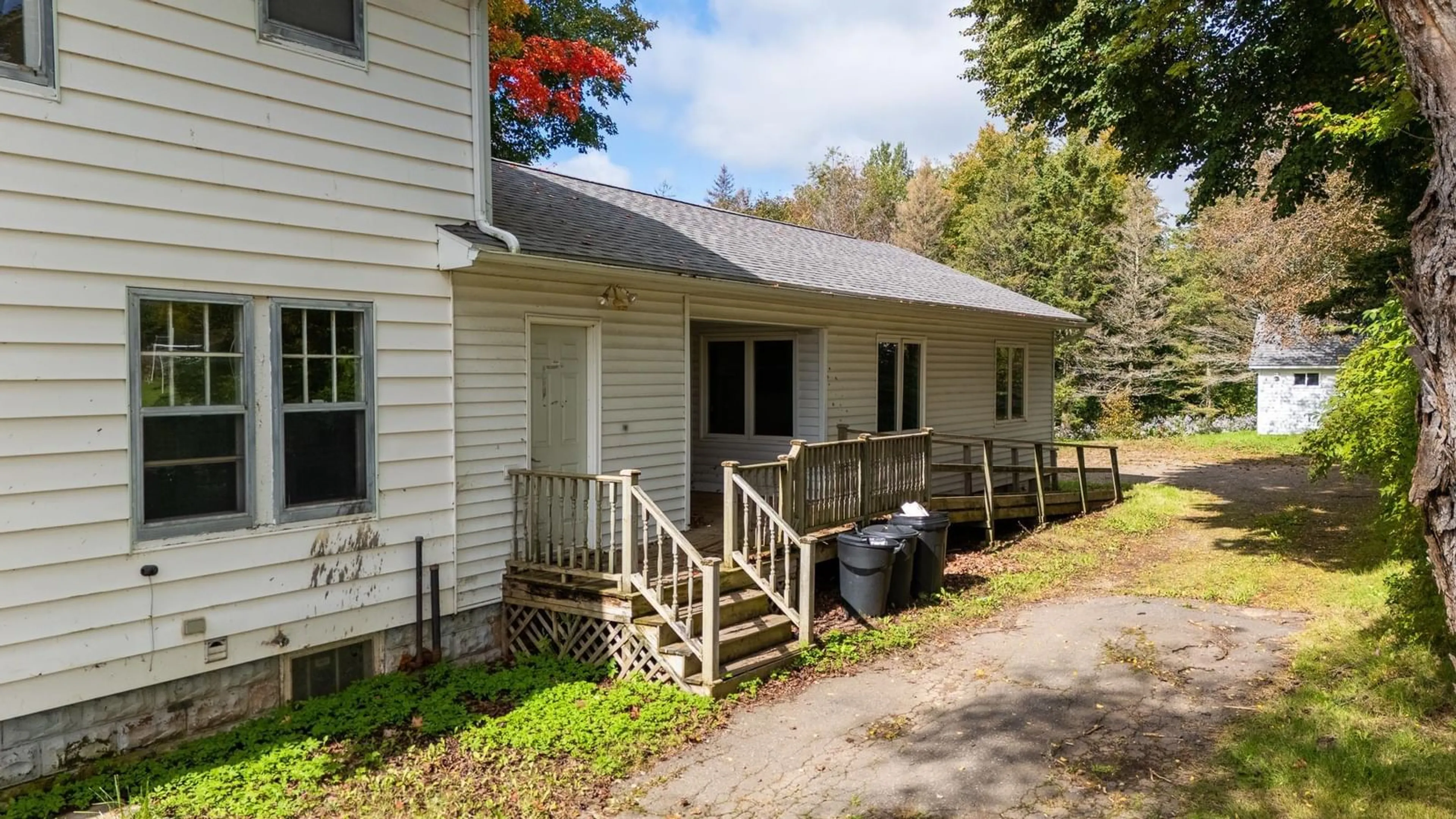 Unknown for 9517 Commercial St, New Minas Nova Scotia B4N 3G3
