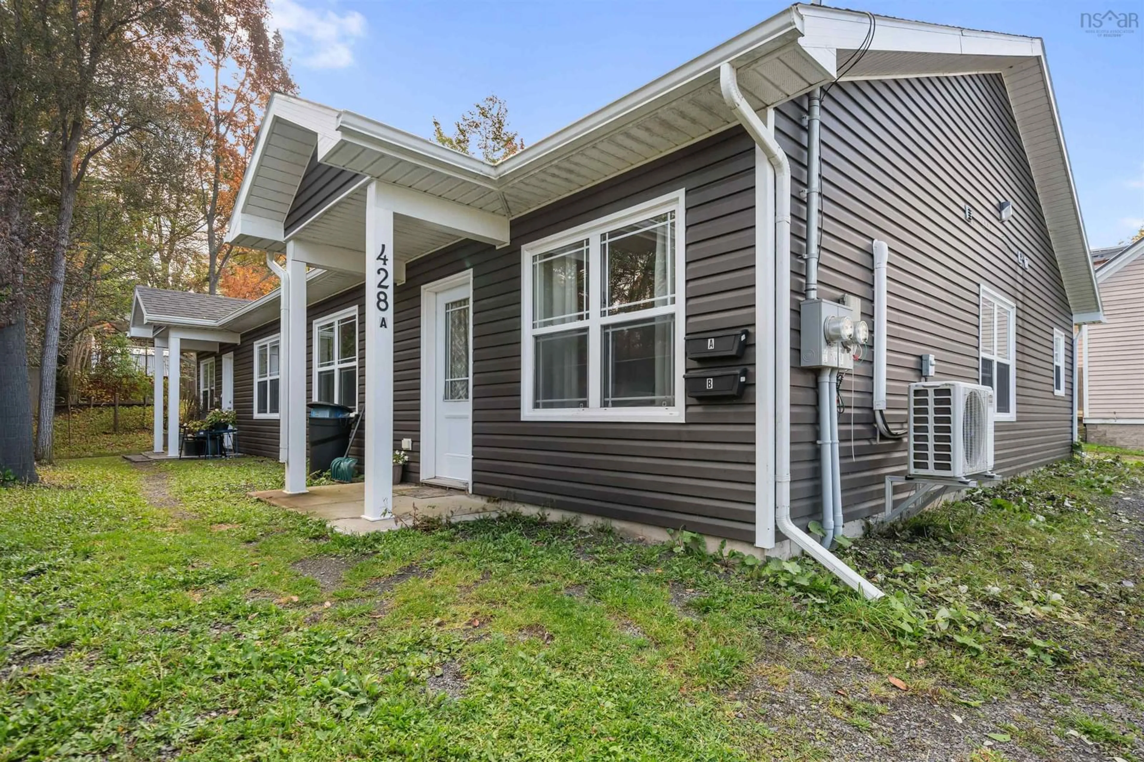 Home with vinyl exterior material, street for 428 Stewart St, New Glasgow Nova Scotia B2H 2R8