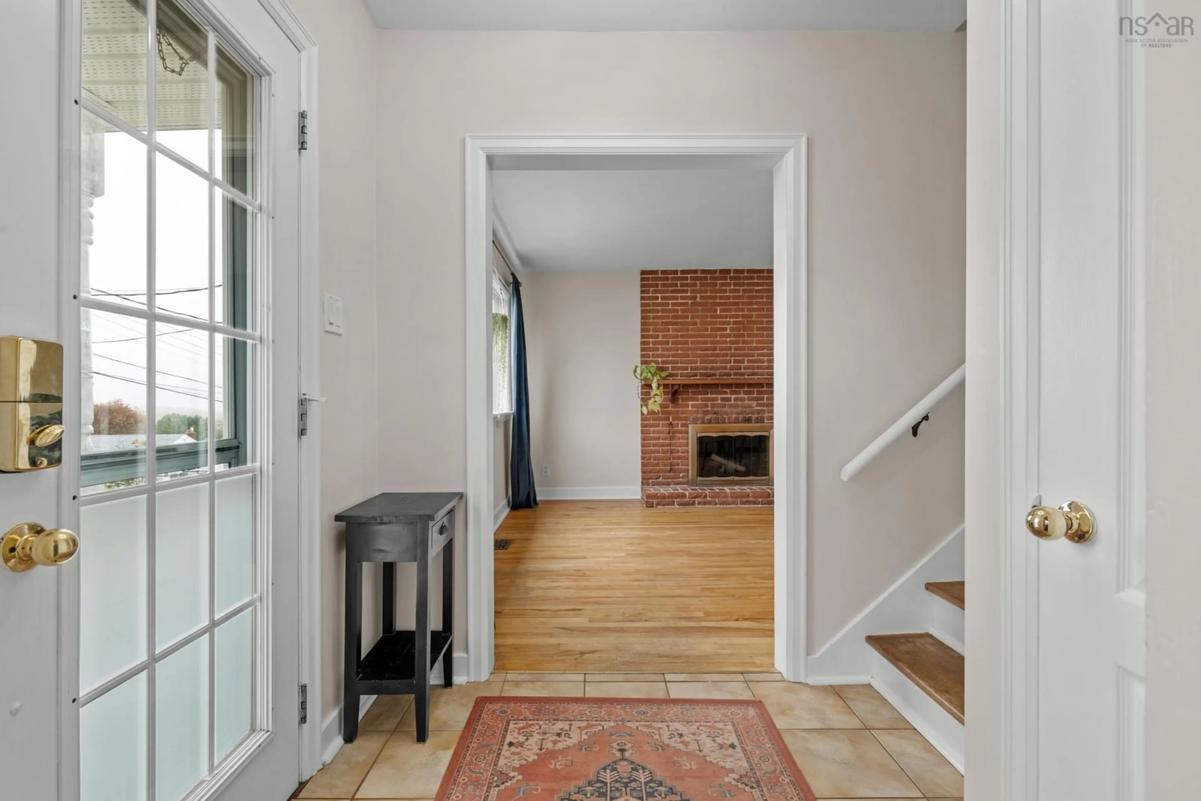Indoor entryway for 35 Arvida Ave, Halifax Nova Scotia B3R 1K7