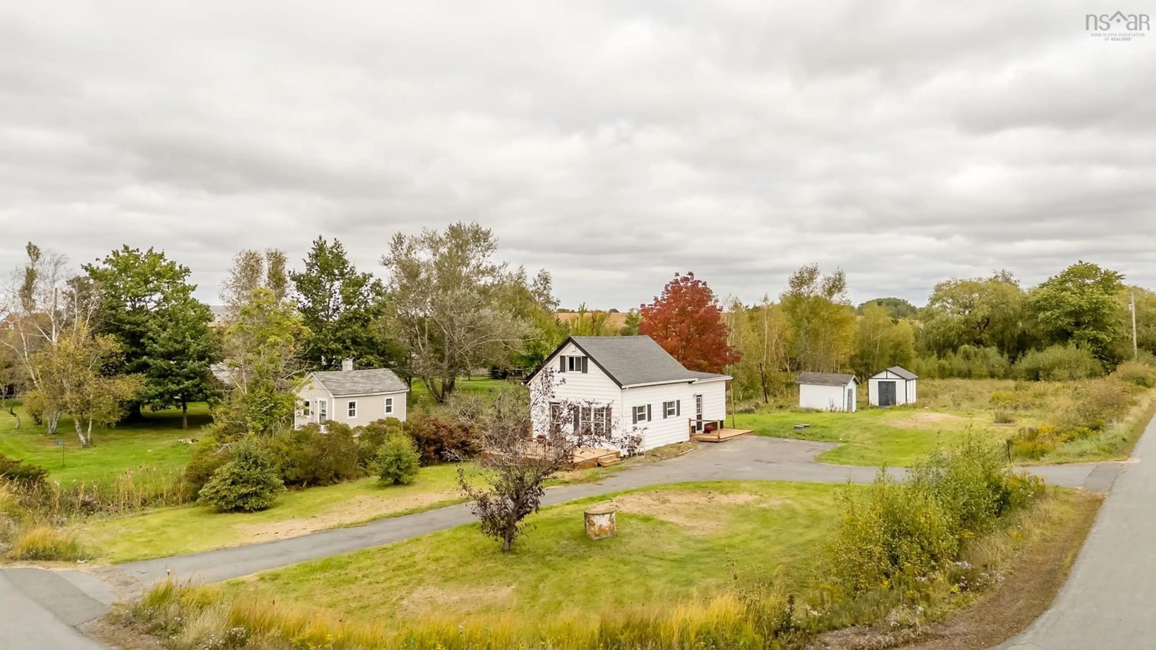 A pic from outside/outdoor area/front of a property/back of a property/a pic from drone, unknown for 6 Eye Rd, Lower Wolfville Nova Scotia B4P 2R1