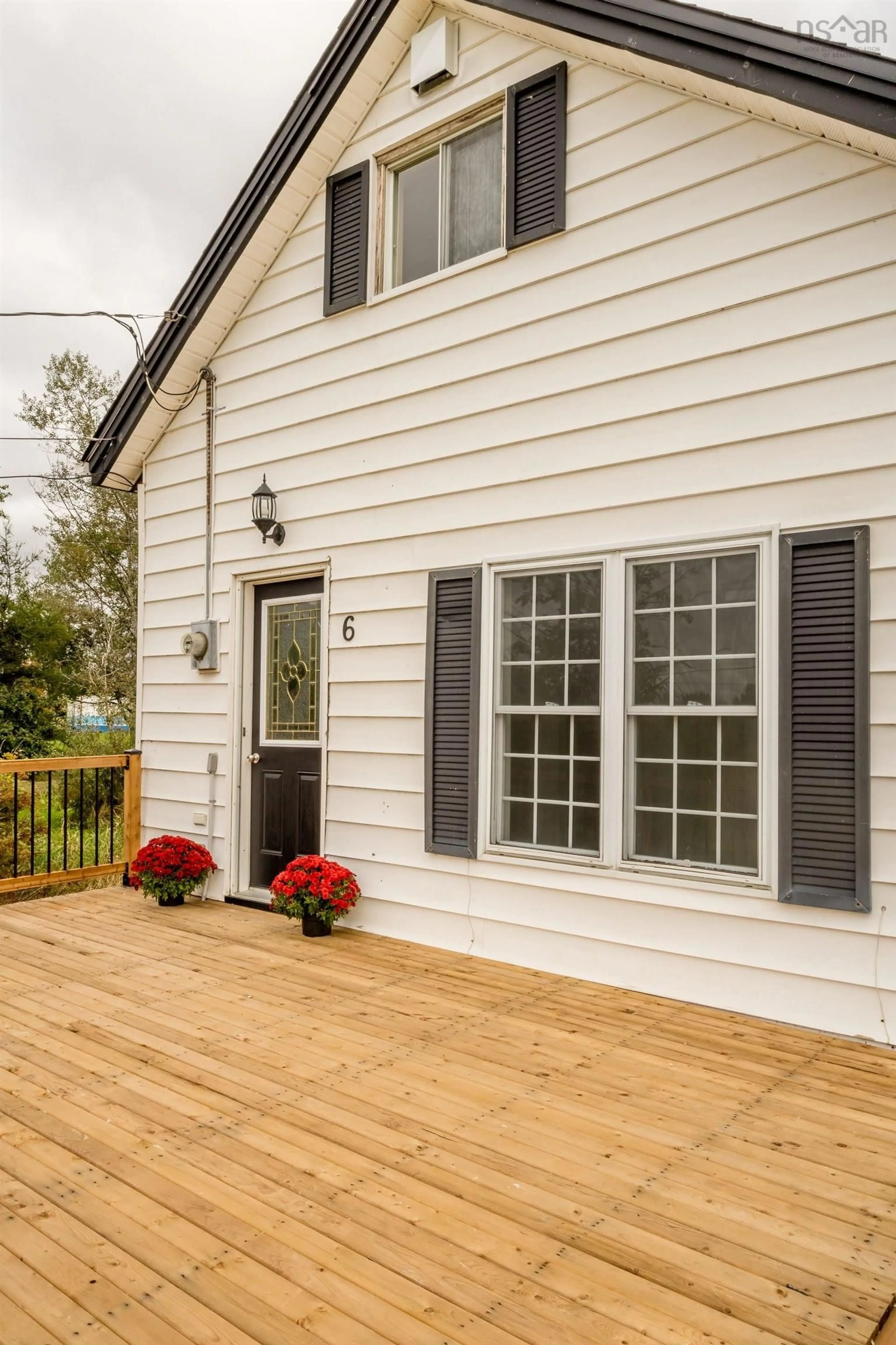 Home with vinyl exterior material, street for 6 Eye Rd, Lower Wolfville Nova Scotia B4P 2R1