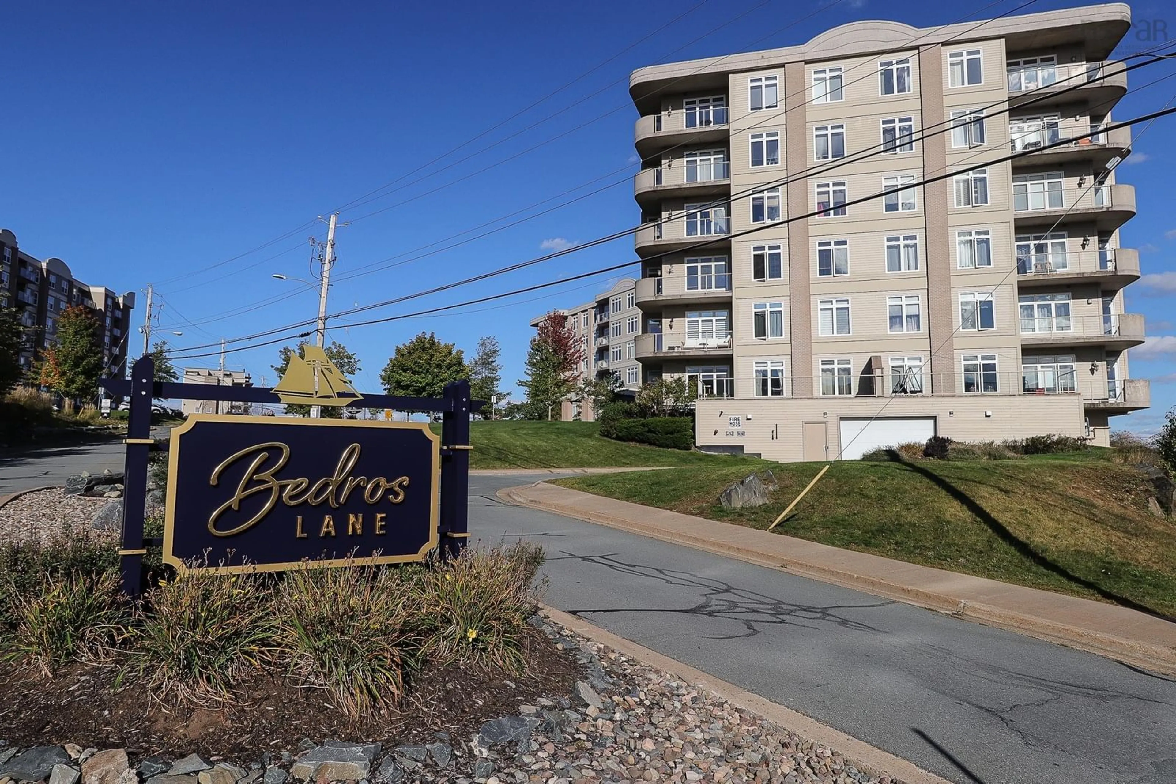 Indoor foyer for 53 Bedros Lane #206, Halifax Nova Scotia B3M 4X4
