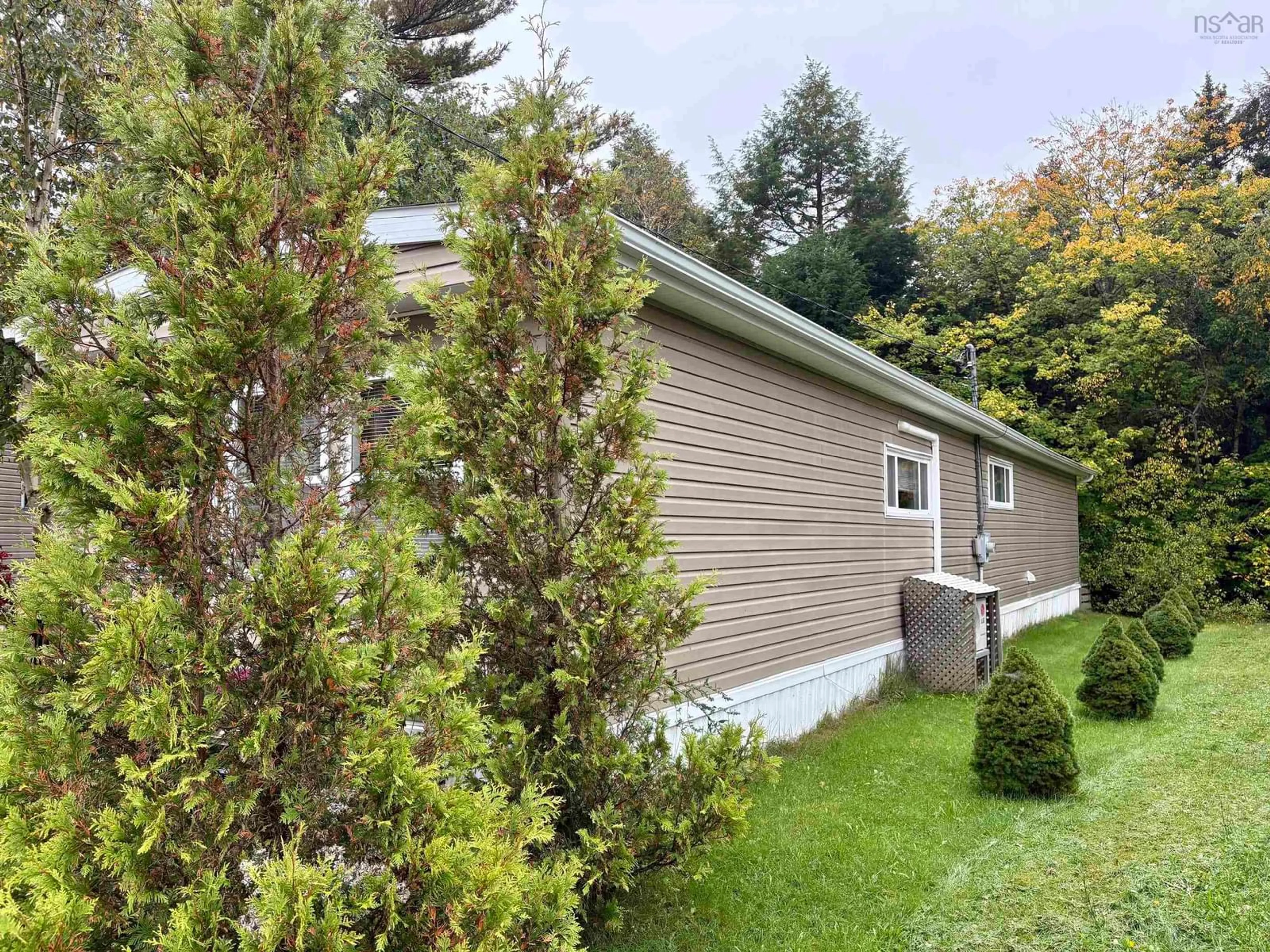 Home with vinyl exterior material, unknown for 51 Shelby Cres, New Minas Nova Scotia B4N 5J1