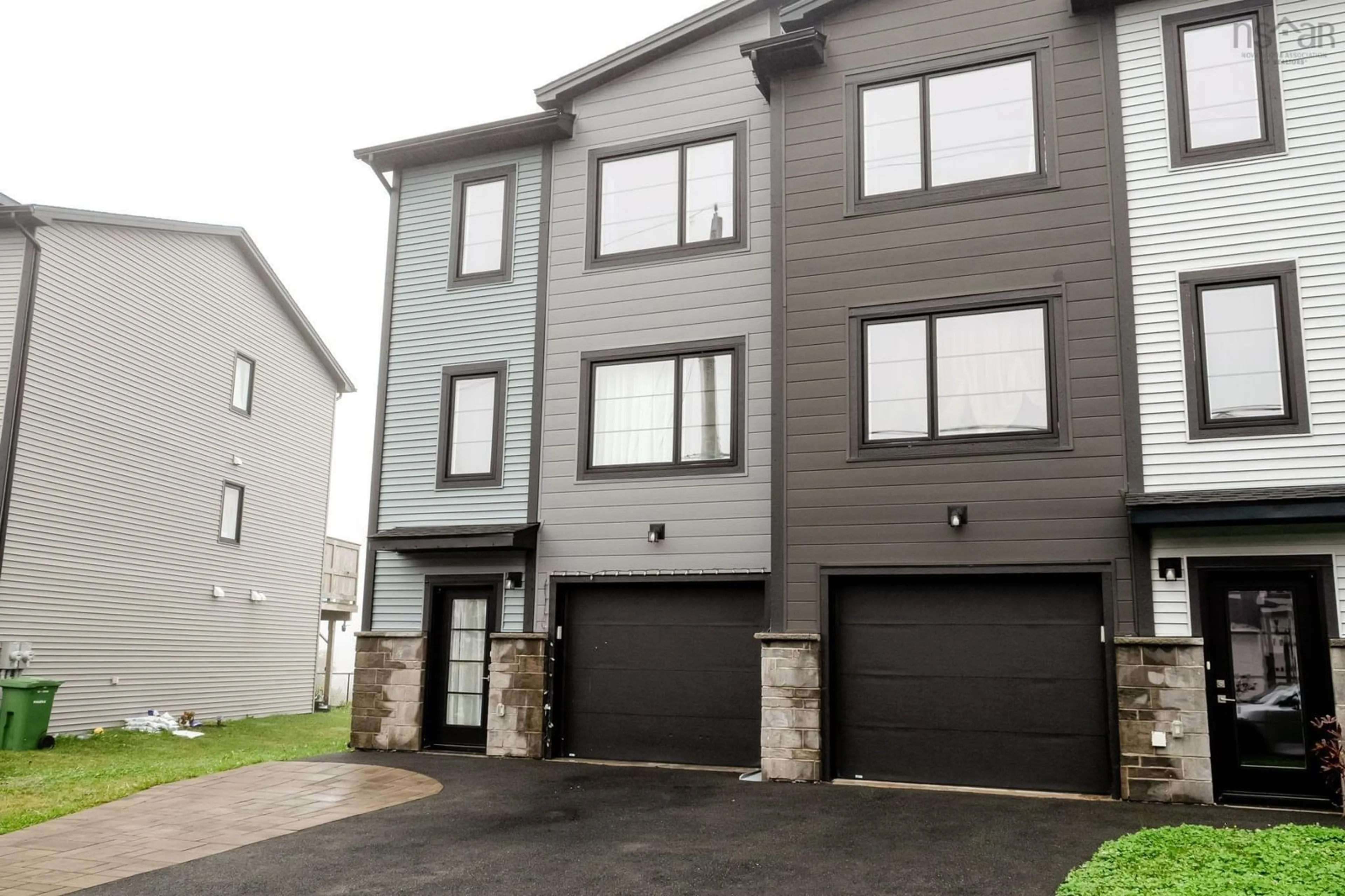 Home with vinyl exterior material, street for 69 Flatrock Cres, Beechville Nova Scotia B3T 0N2